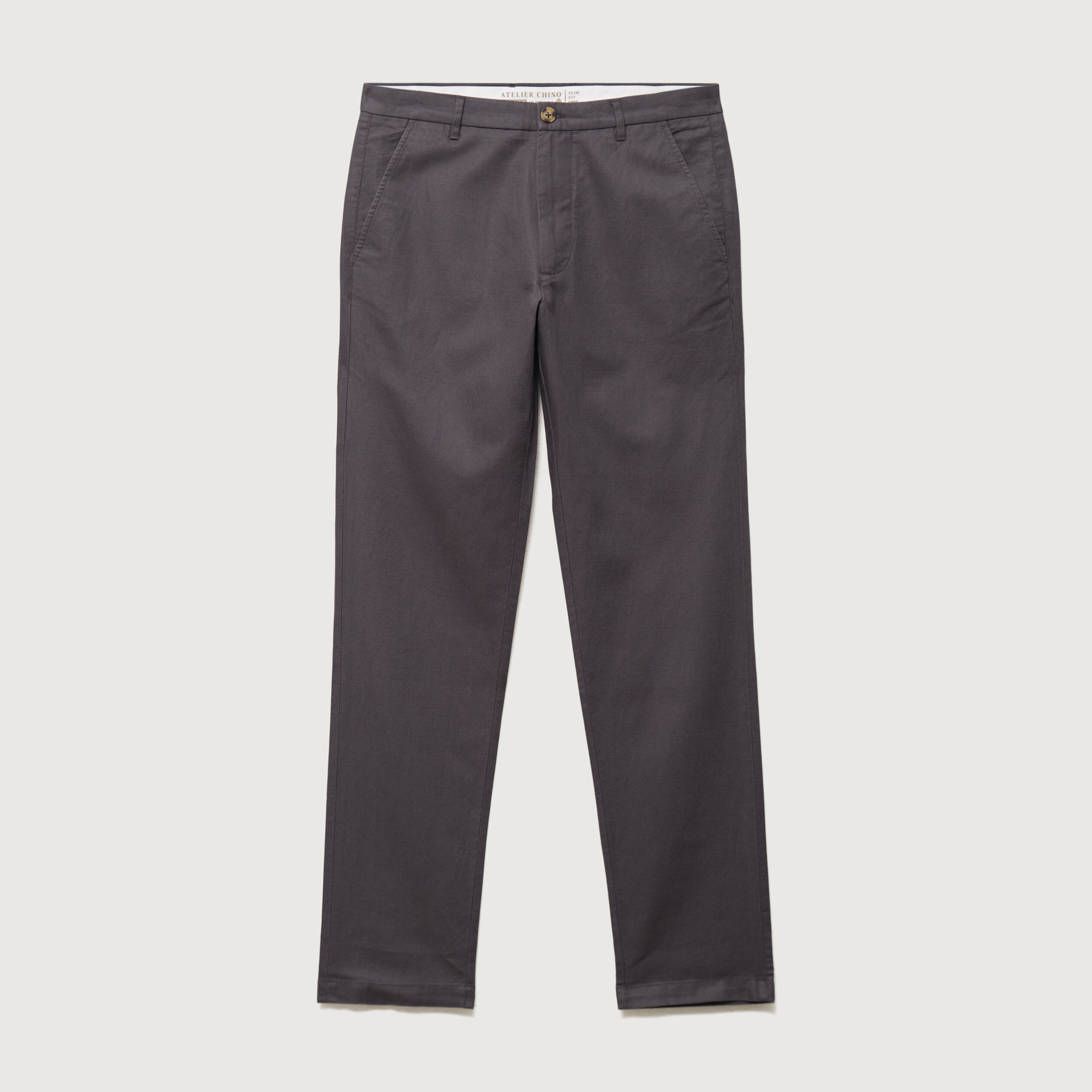 Pantalon chino gris fonc&eacute; homme