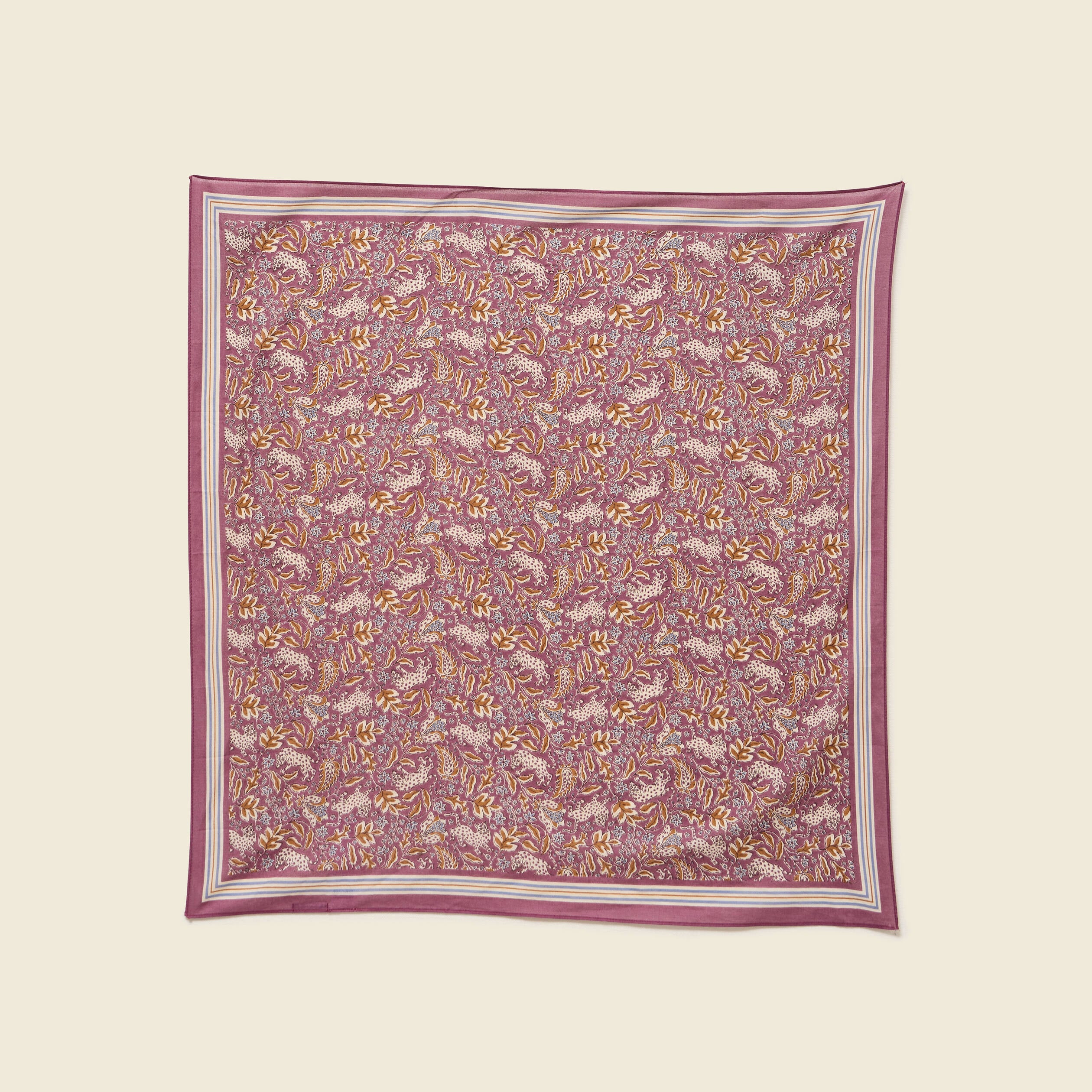 Foulard en coton satin&eacute; bordeaux femme