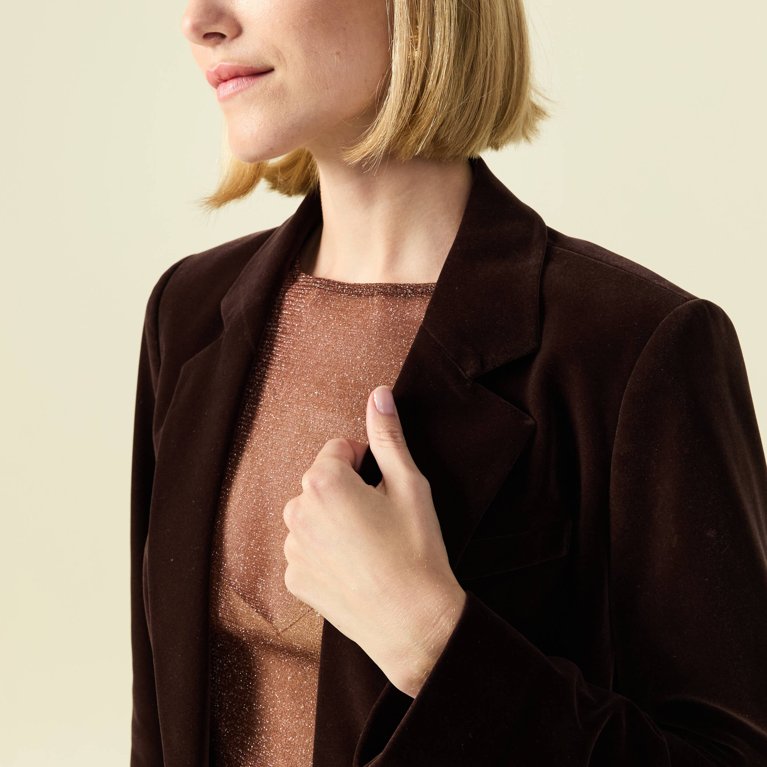 Veste blazer velours marron fonc&eacute; femme