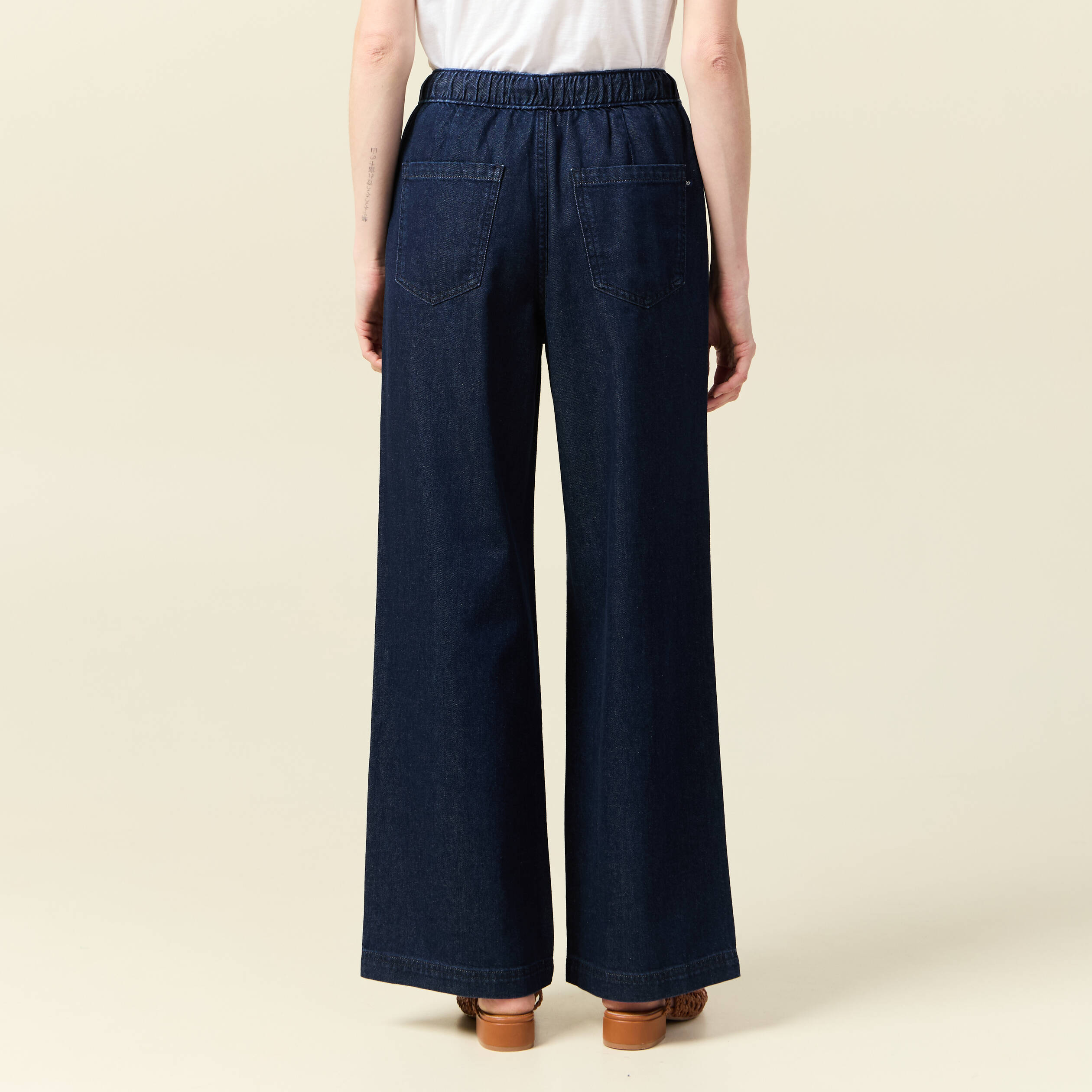 jeans jogging elastique denim brut rinse femme Jeans jogging élastiqué denim brut rinse femme