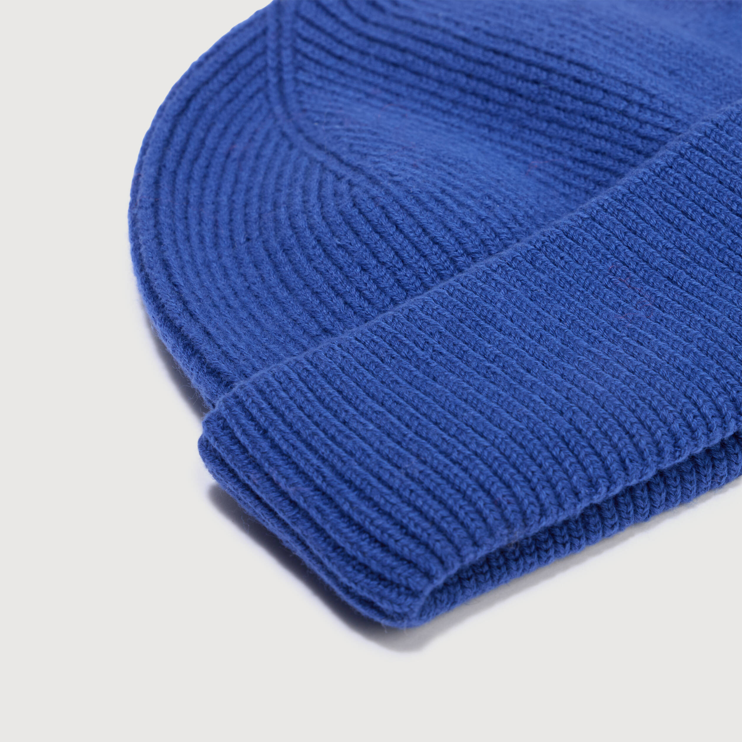Bonnet bleu electrique homme