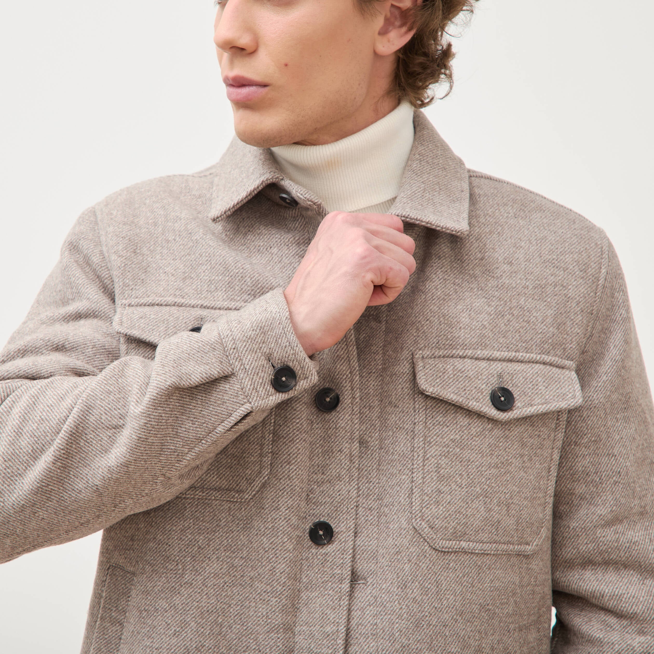 Surchemise boutonn&eacute;e beige homme