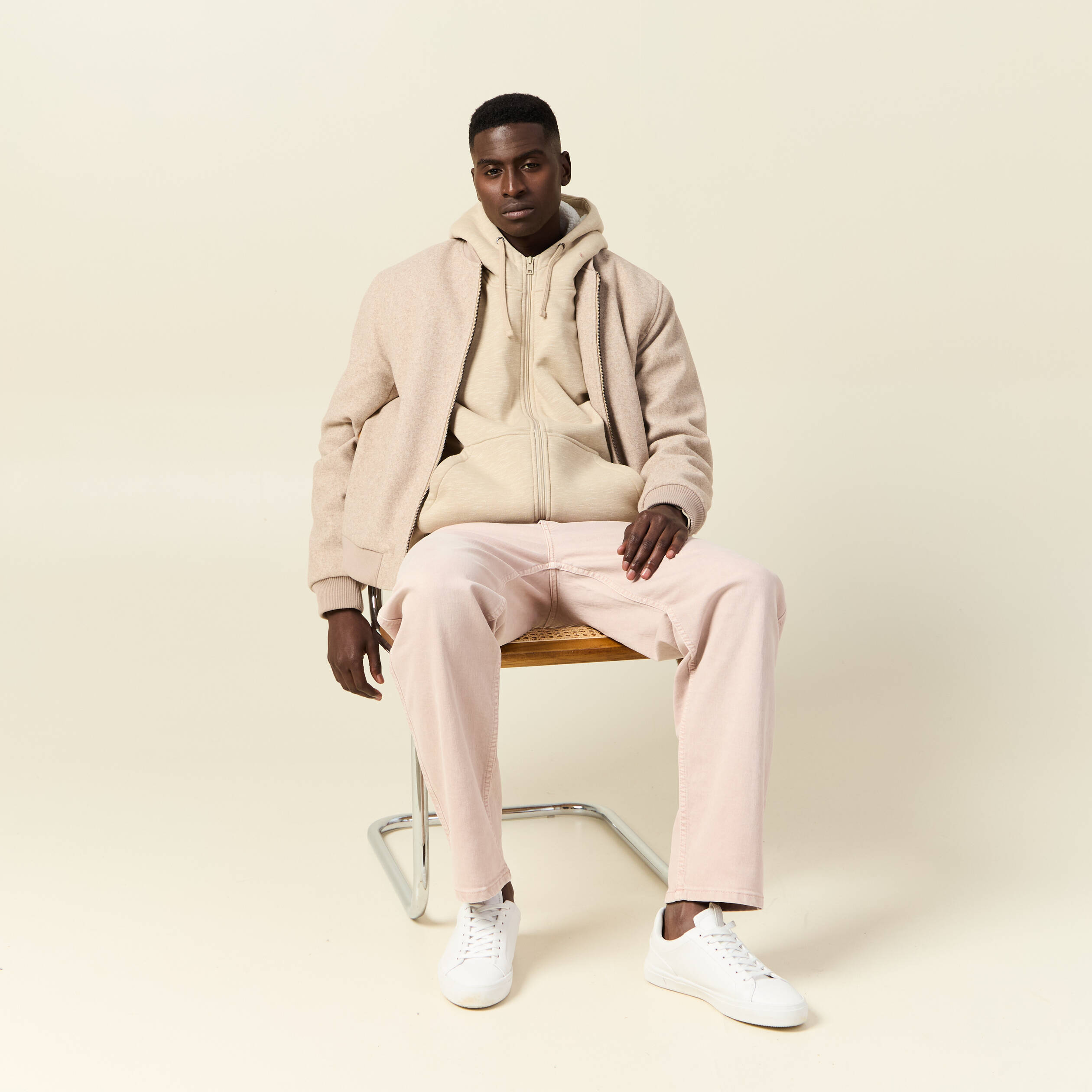 Sweat manches longues zipp&eacute; beige homme
