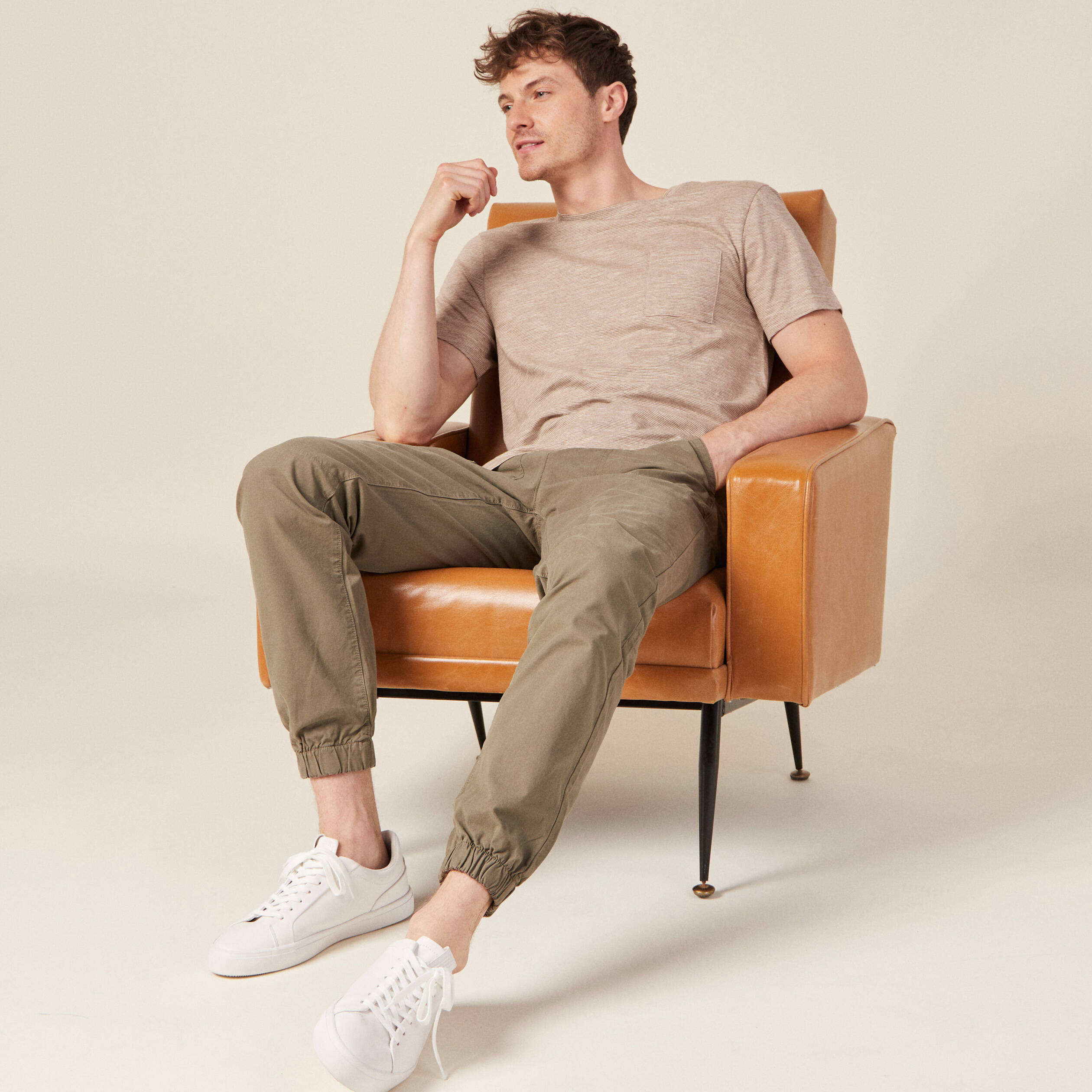 T-shirt manches courtes marron foncé homme