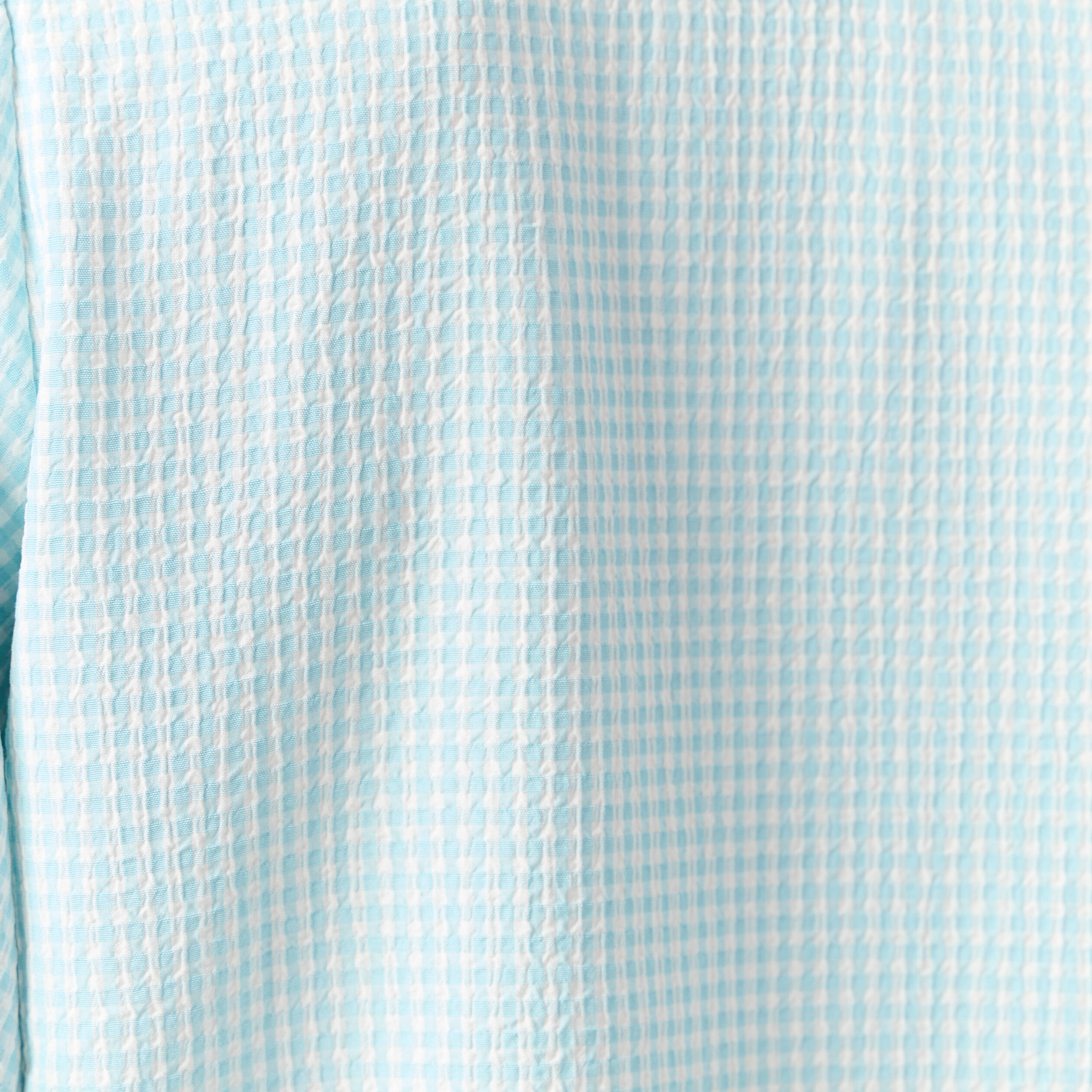 Blouse manches courtes nou&eacute;e bleu pastel femme