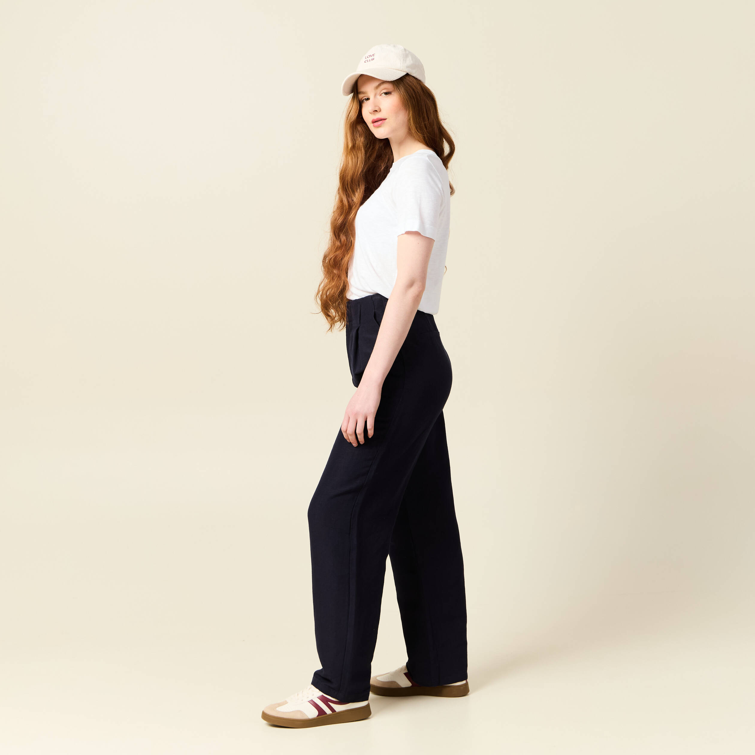 Pantalon large &agrave; pinces bleu fonc&eacute; femme