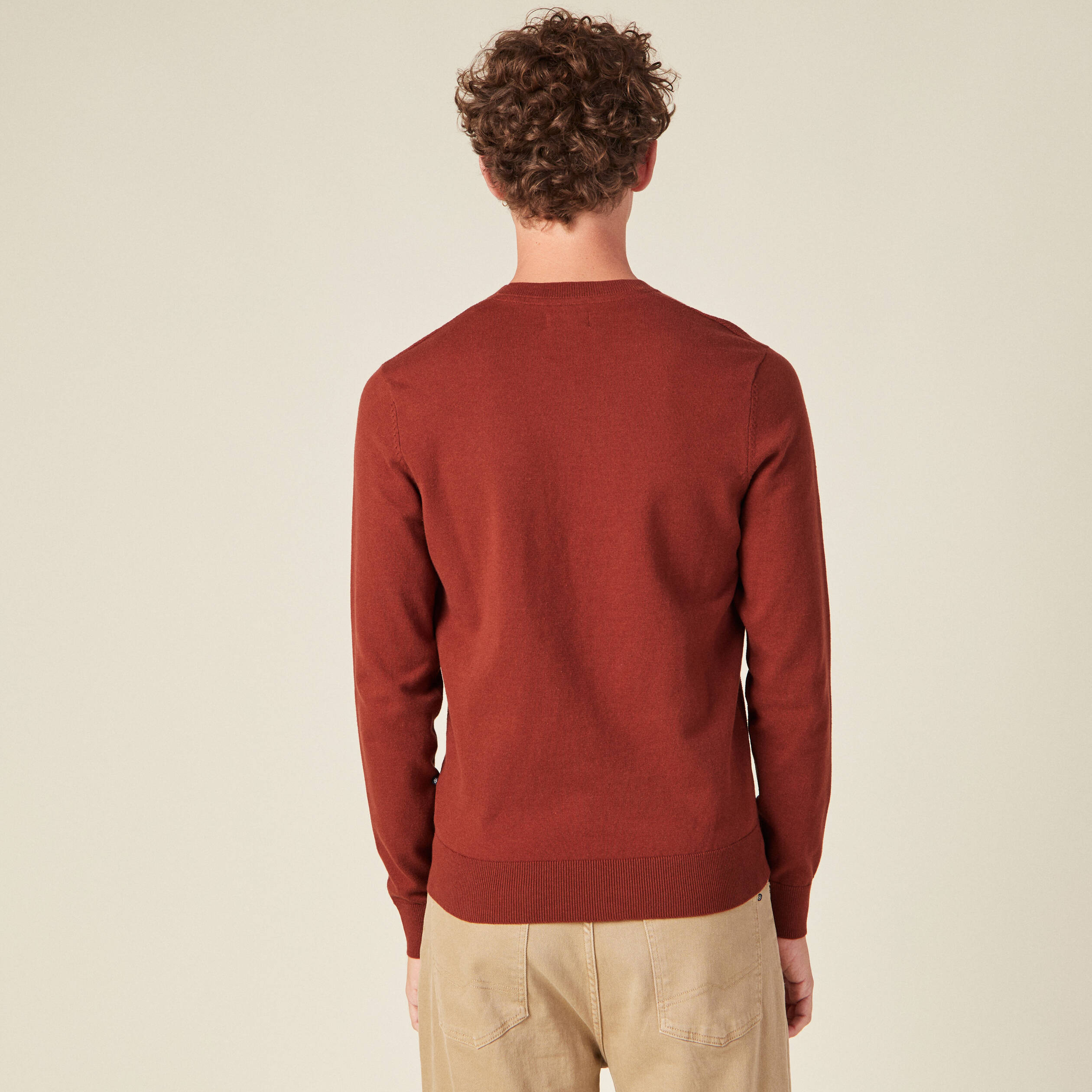 Pull col en V éco-responsable marron cognac homme