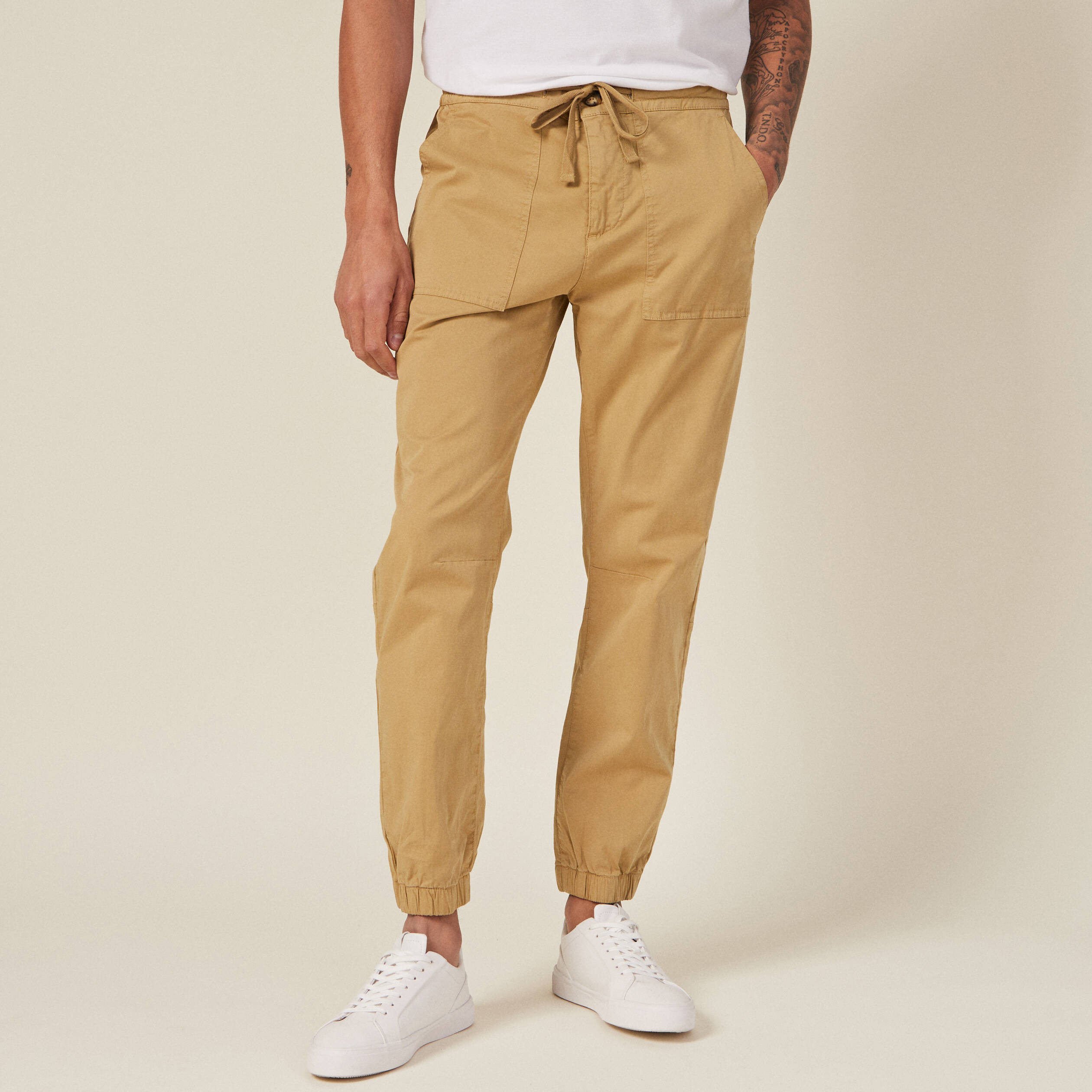 jogger droit bas resserre vert olive homme Jogger droit bas resserré vert olive homme