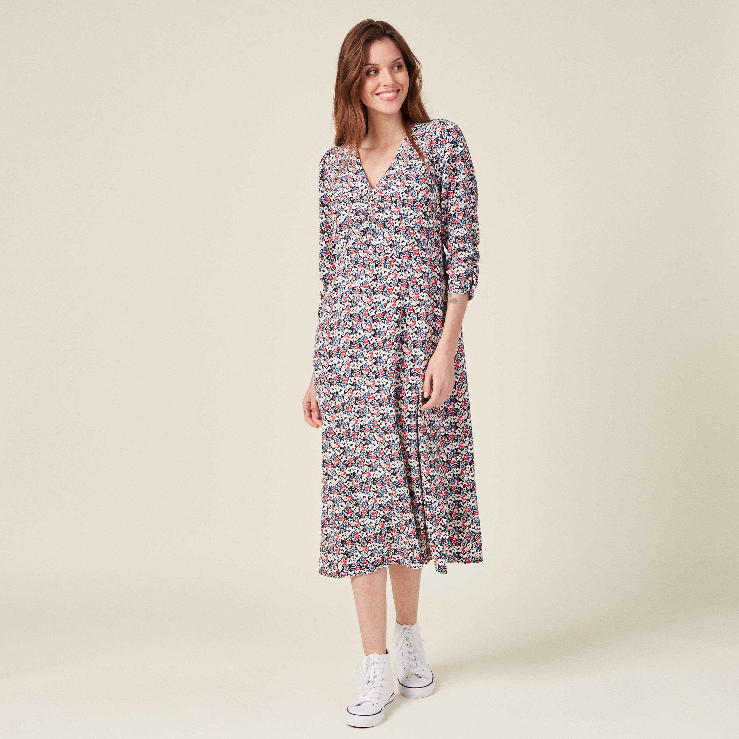 Robe cintr&eacute;e col v manches longues bleu marine femme