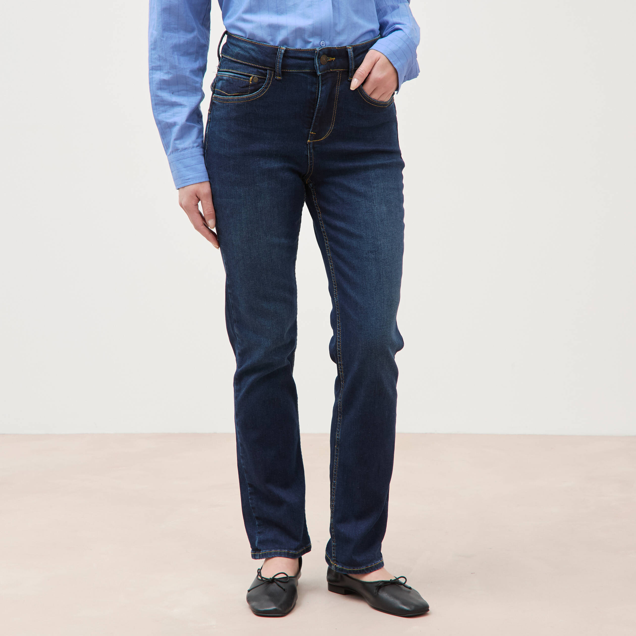 Jeans regular 7/8&egrave;me denim brut femme