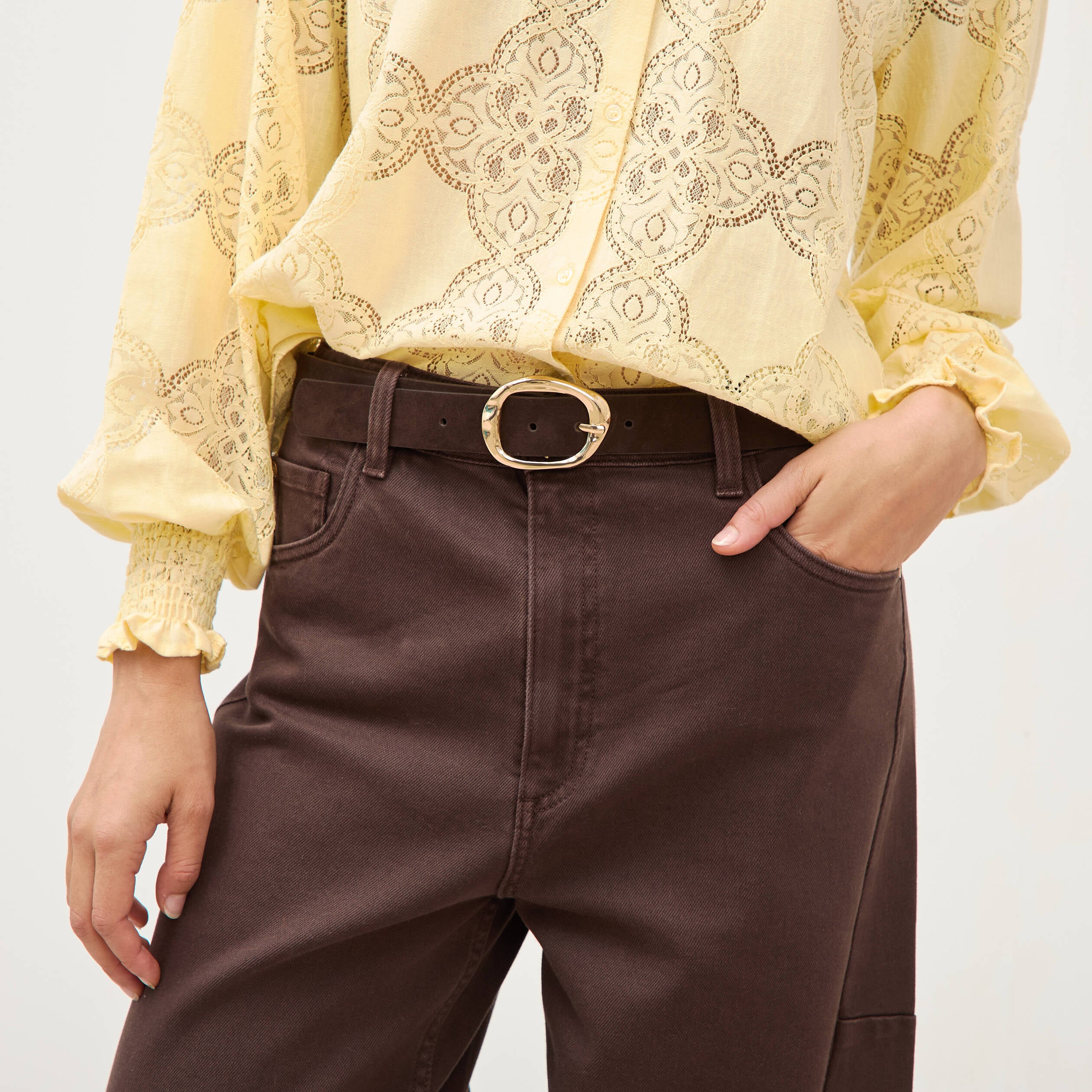 Ceinture large en cuir marron fonc&eacute; femme
