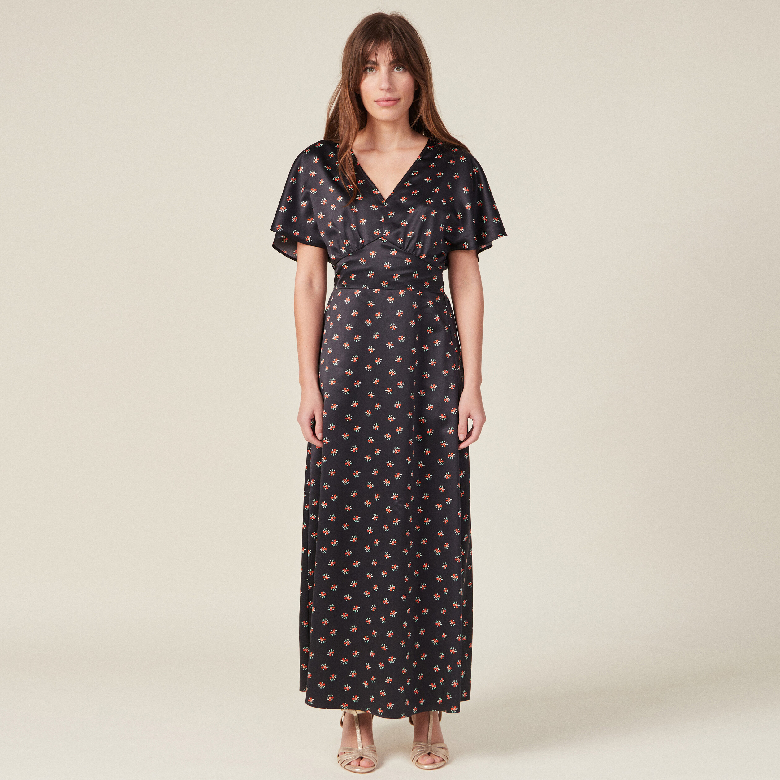 Robe plissée à manches courtes noir femme