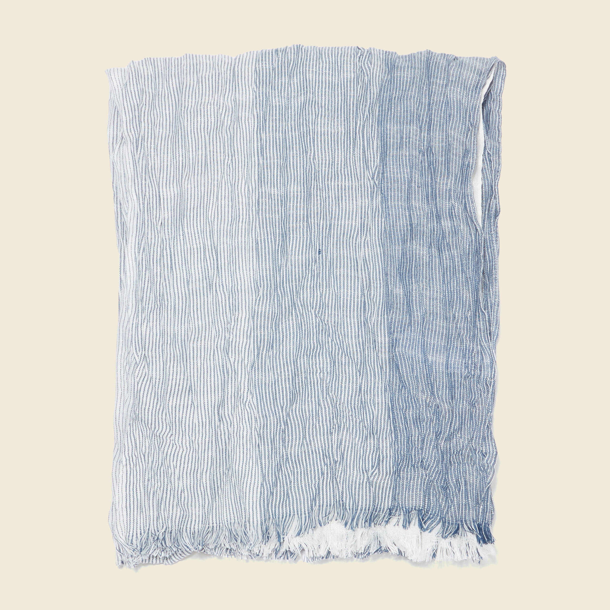 foulard effet froisse bleu marine homme Foulard effet froissé bleu marine homme