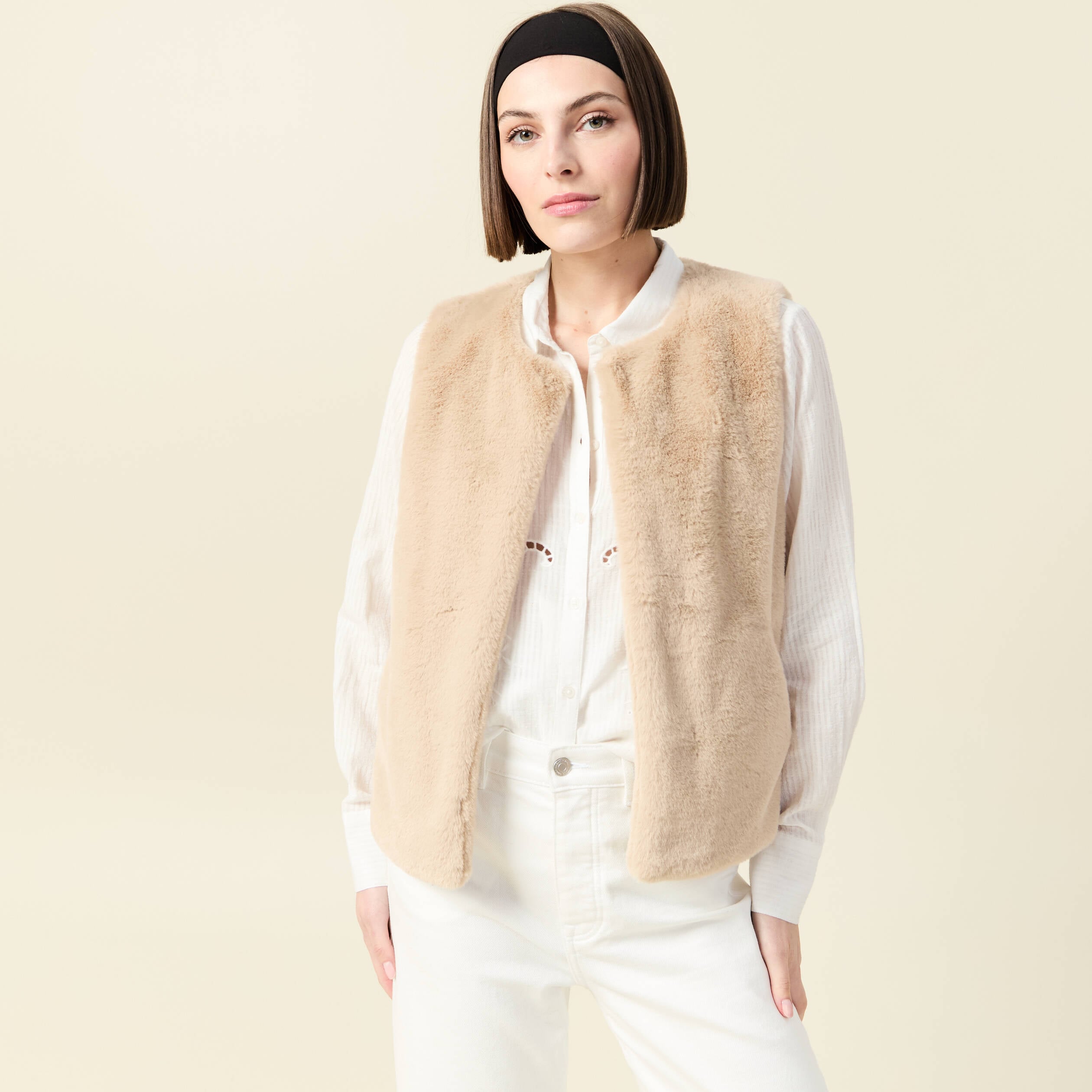 Gilet sans manches doubl&eacute; beige femme