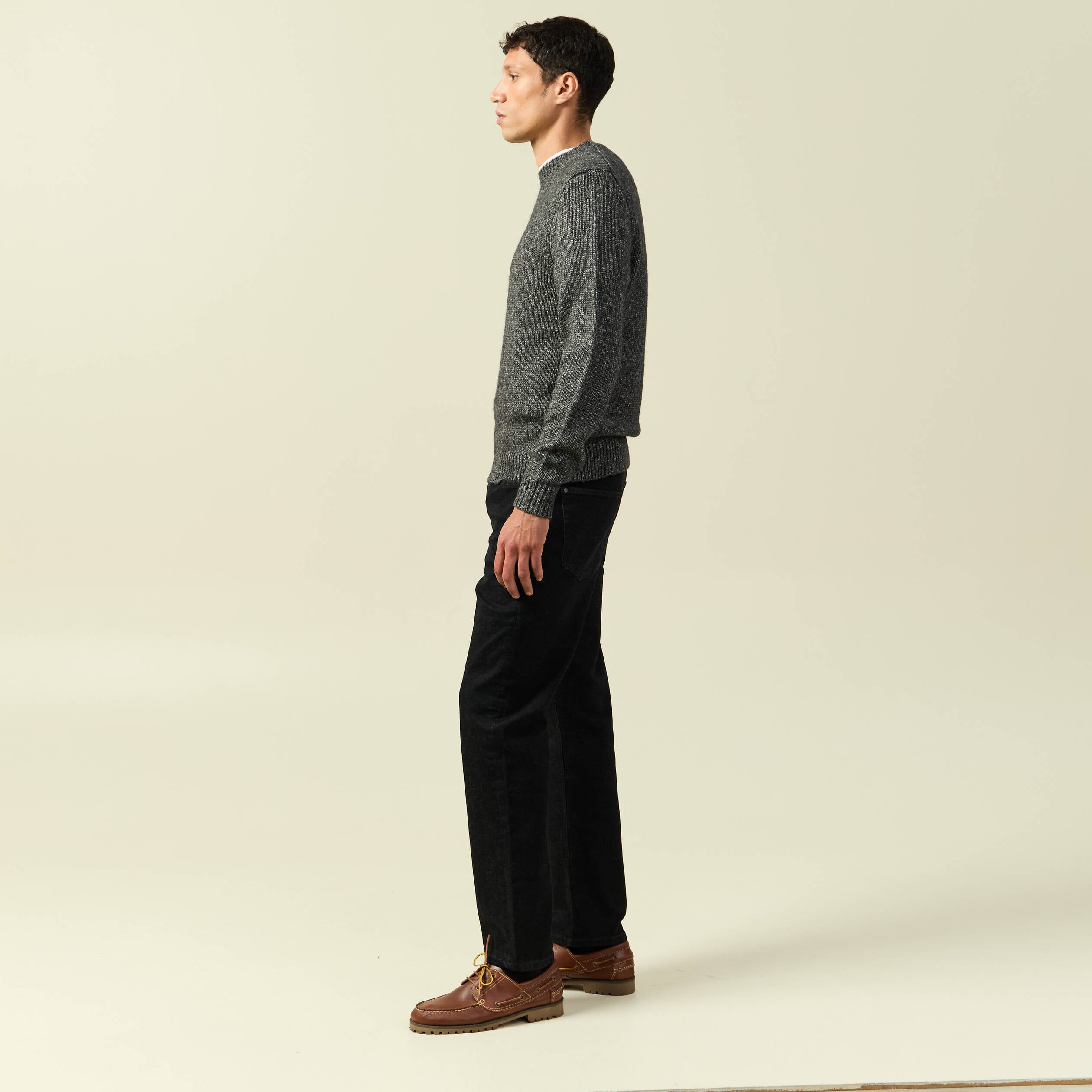 Pull manches longues col rond noir homme