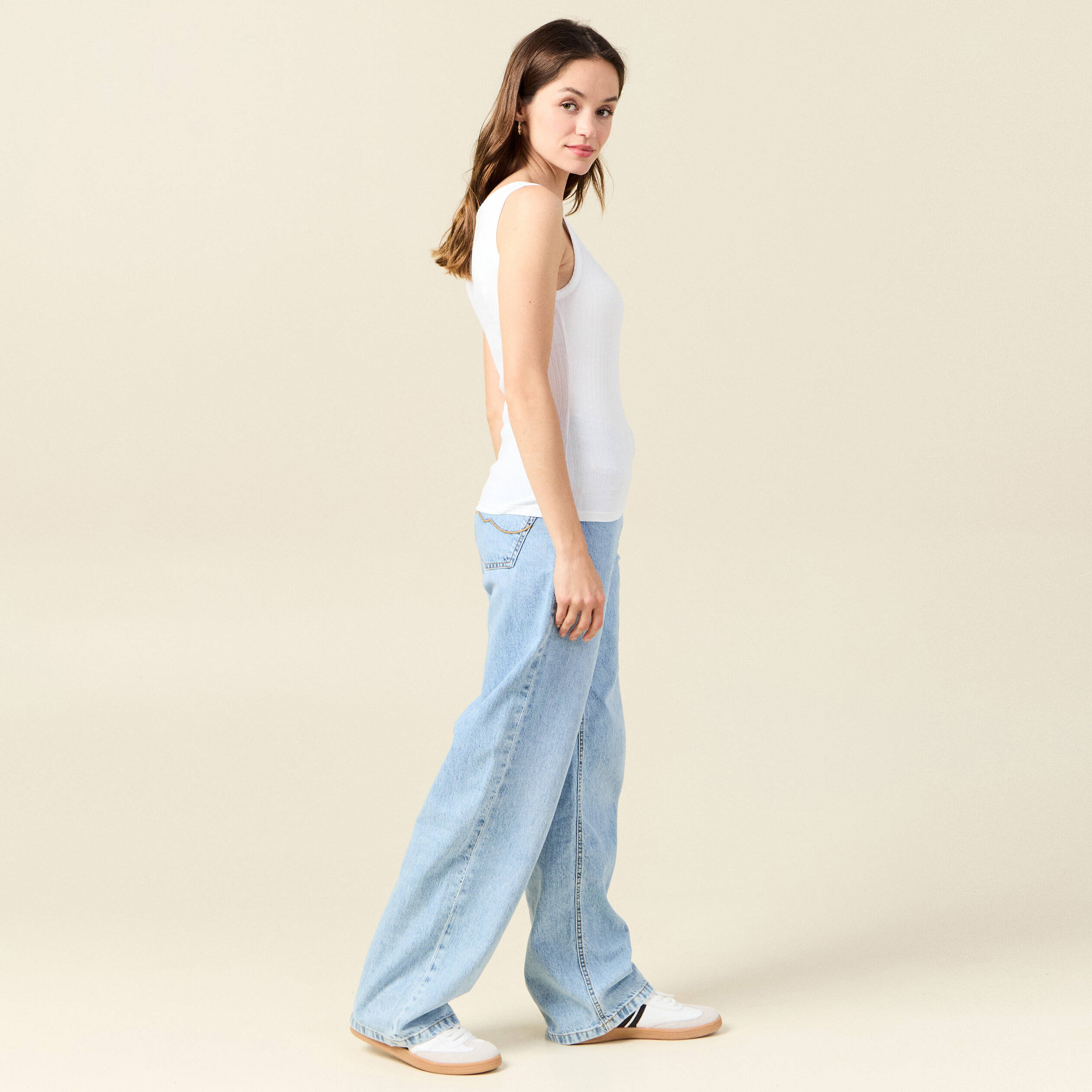 D&eacute;bardeur sans manches blanc femme