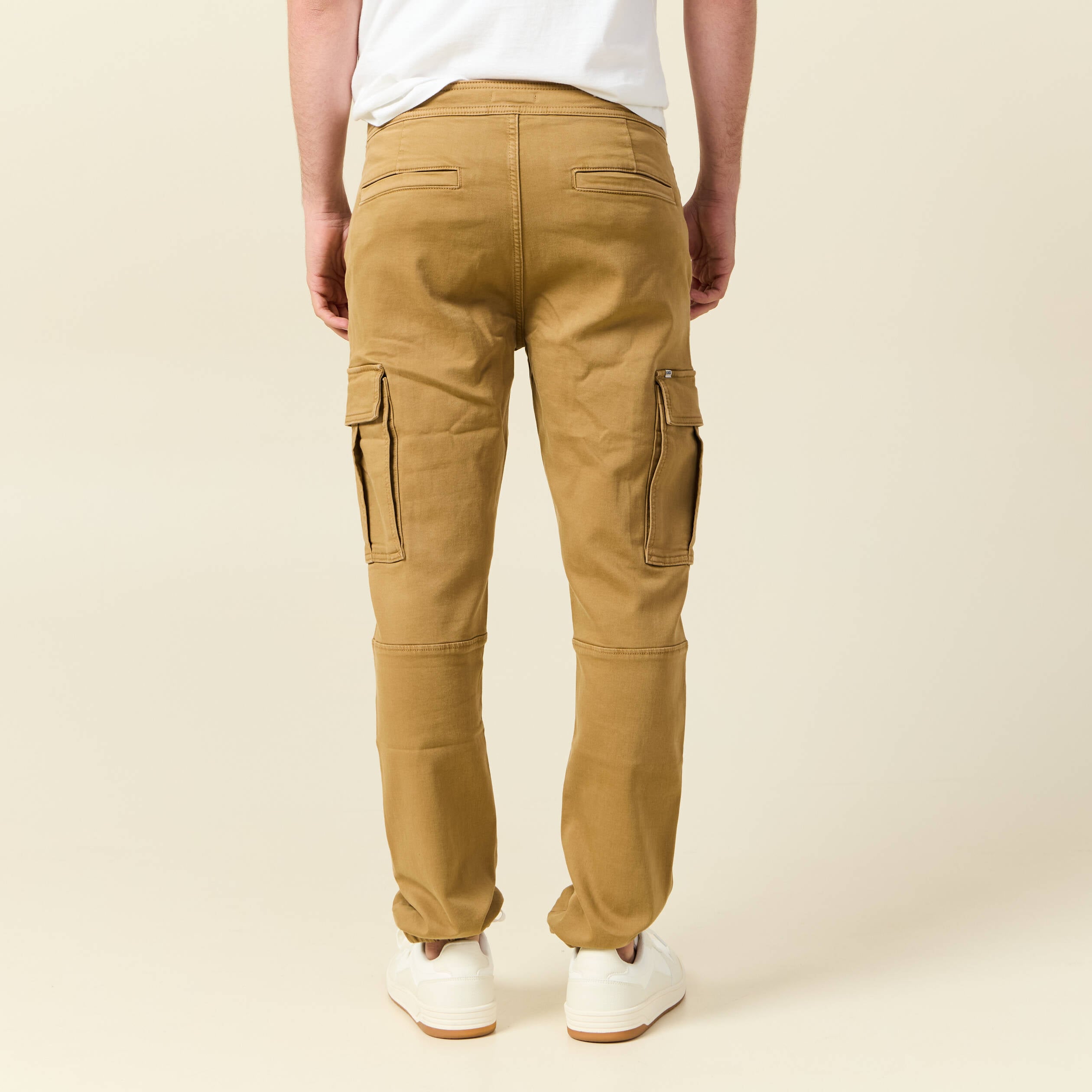 Pantalon battle bas resserr&eacute; vert kaki homme