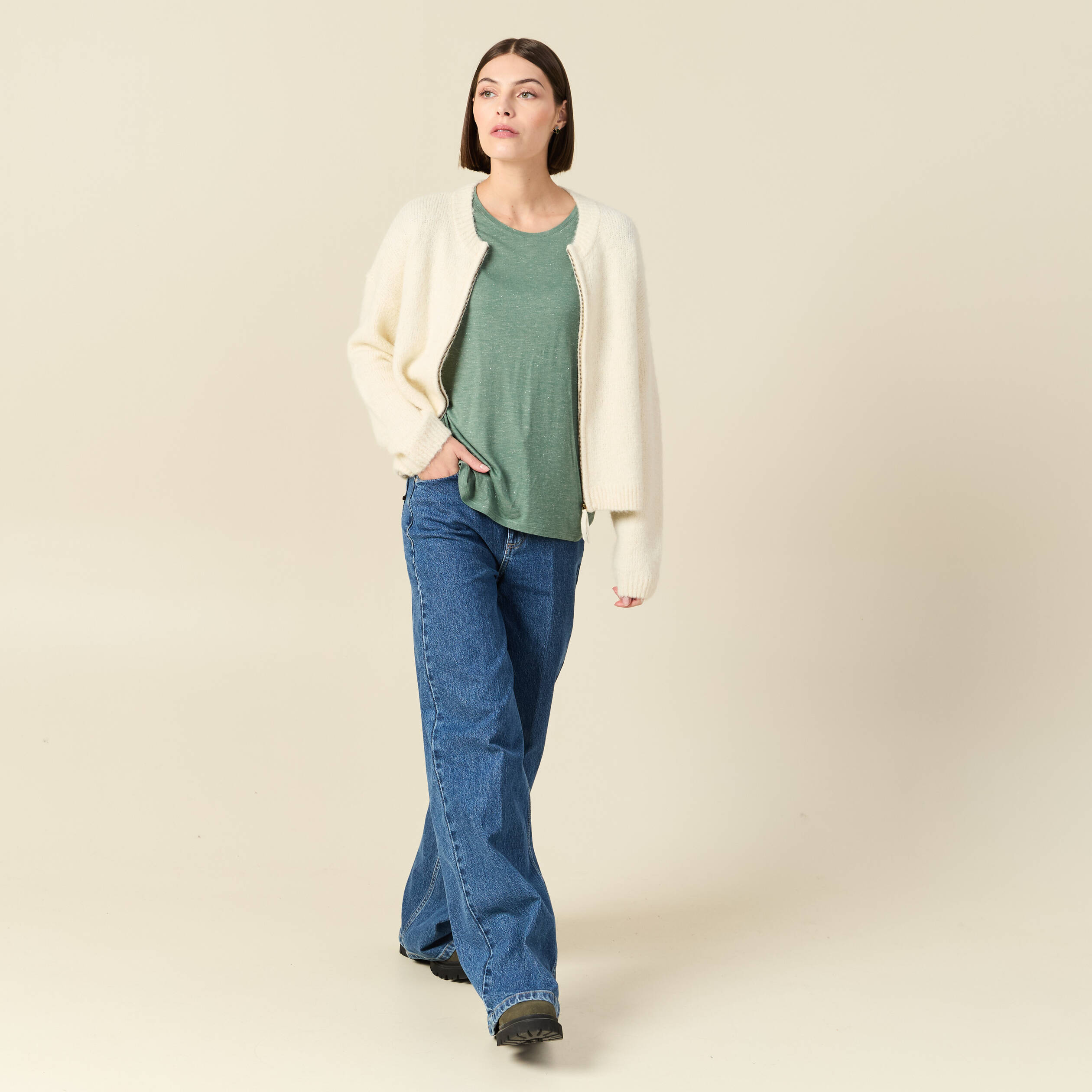 T-shirt droit court manches courtes vert fonc&eacute; femme