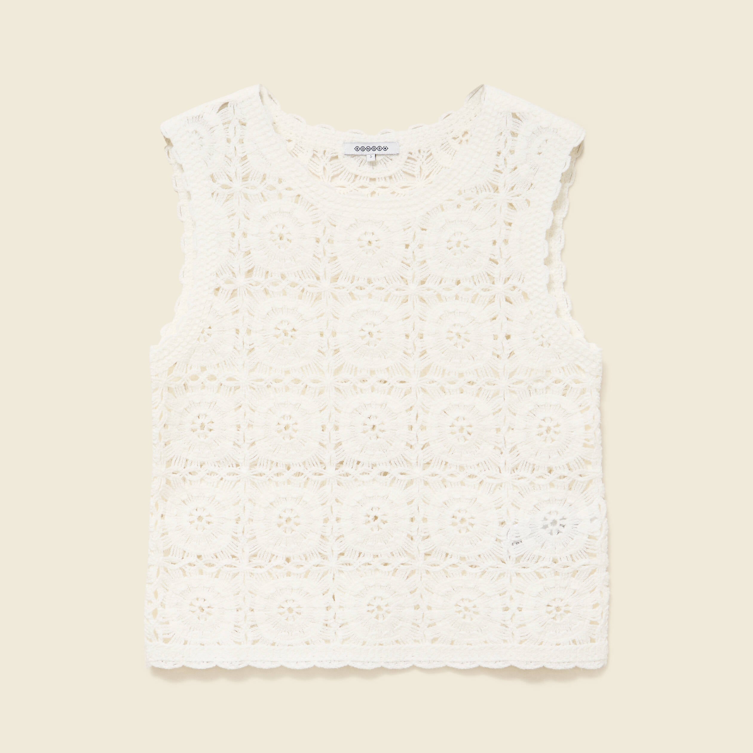 D&eacute;bardeur crochet col rond sans manches ecru femme