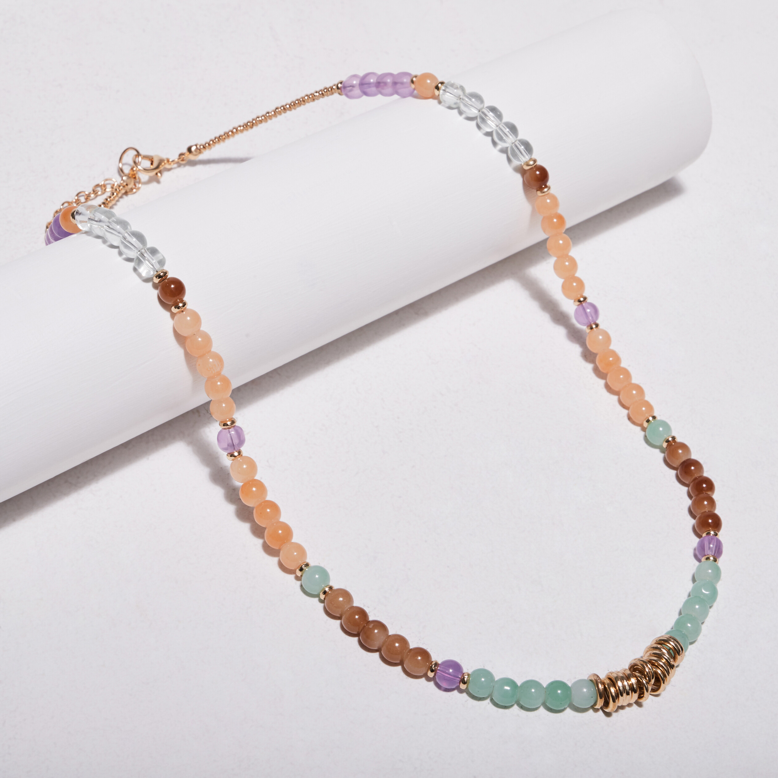 Collier avec perles rose clair femme