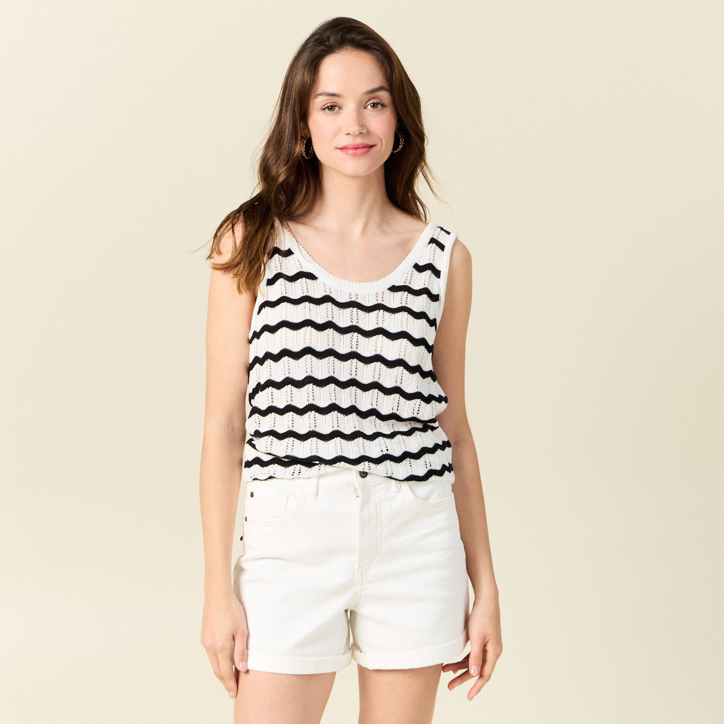debardeur tricot ajoure noir femme Débardeur tricot ajouré noir femme