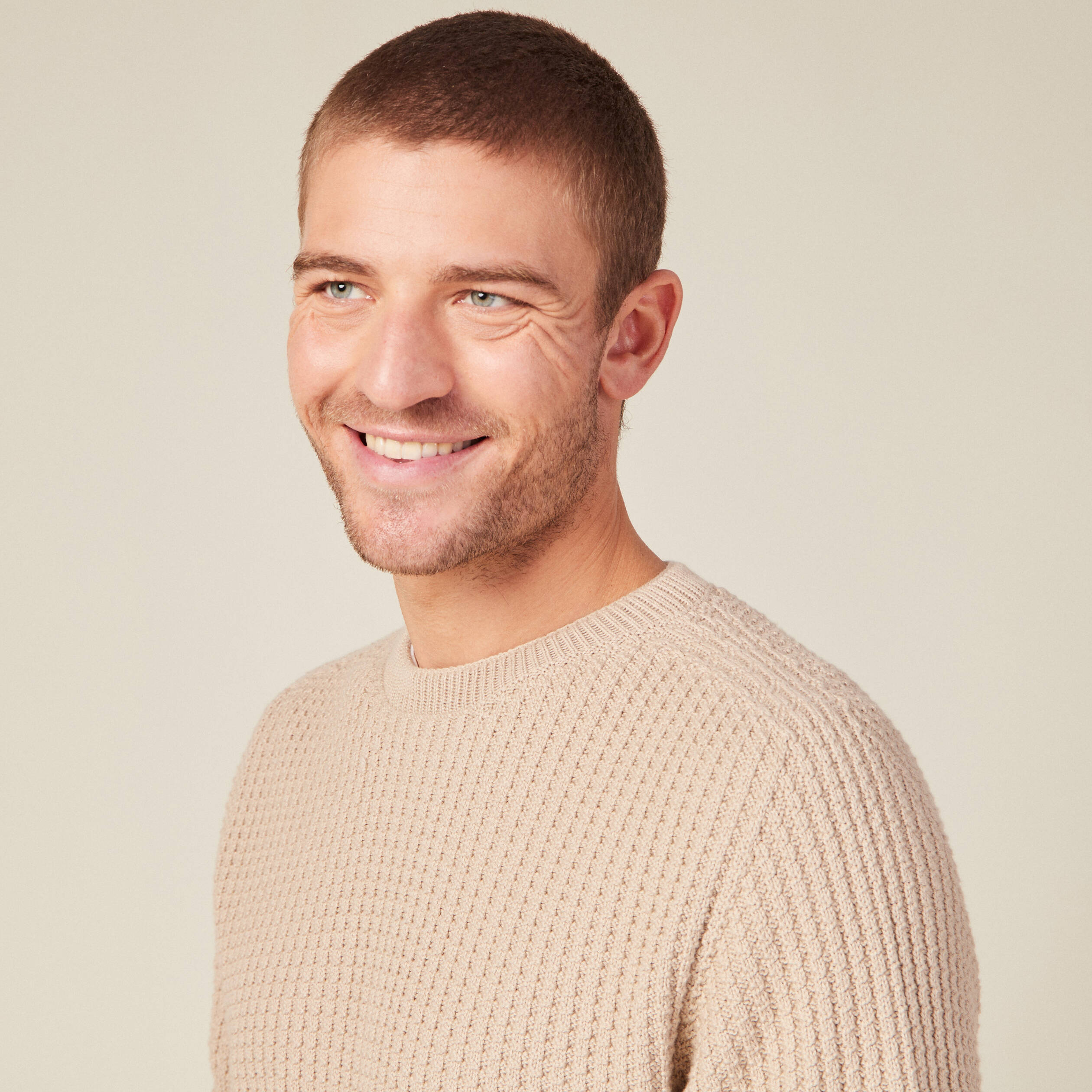 Pull manches longues beige homme