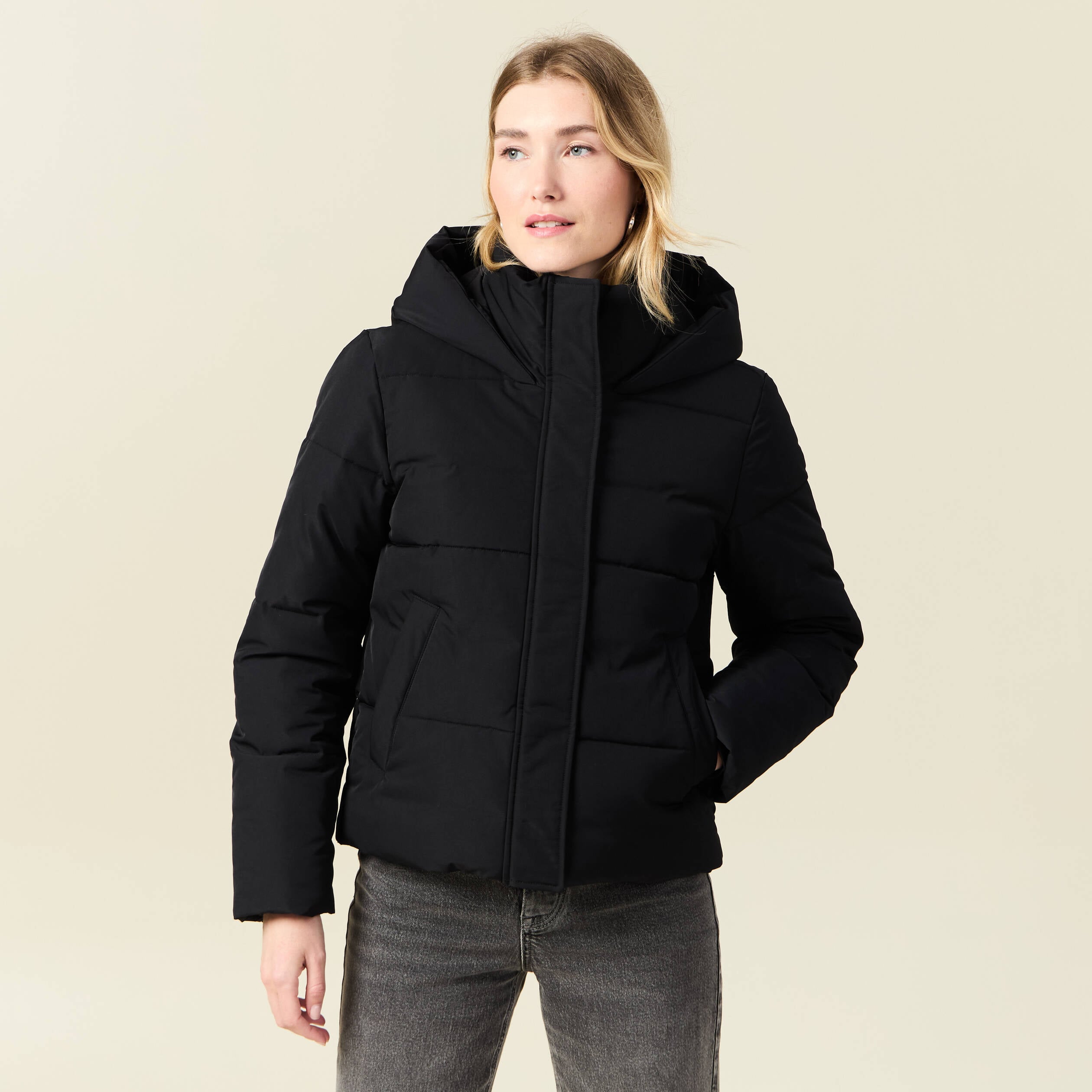 Doudoune &agrave; capuche noir femme