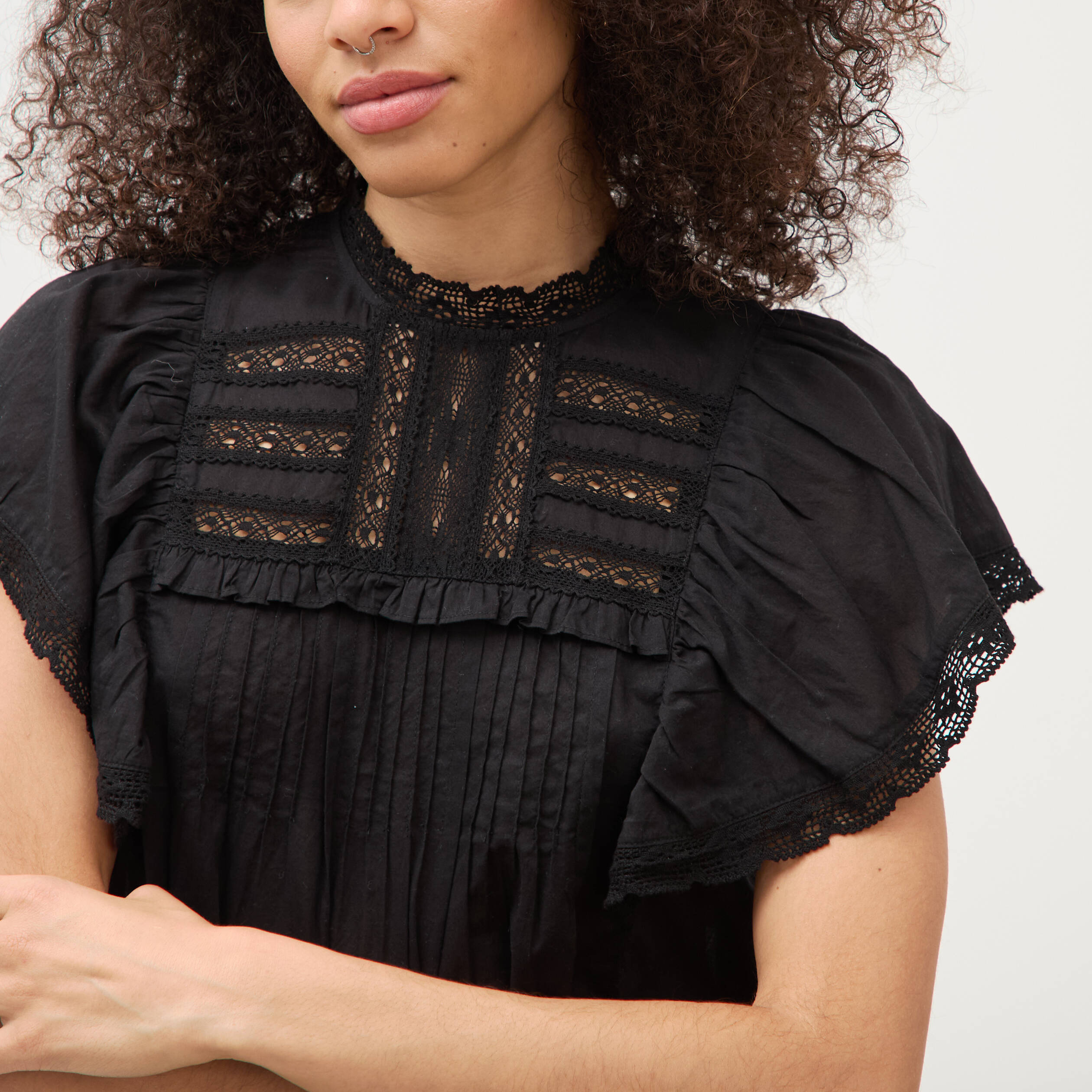 Blouse ample col montant manches courtes noir femme