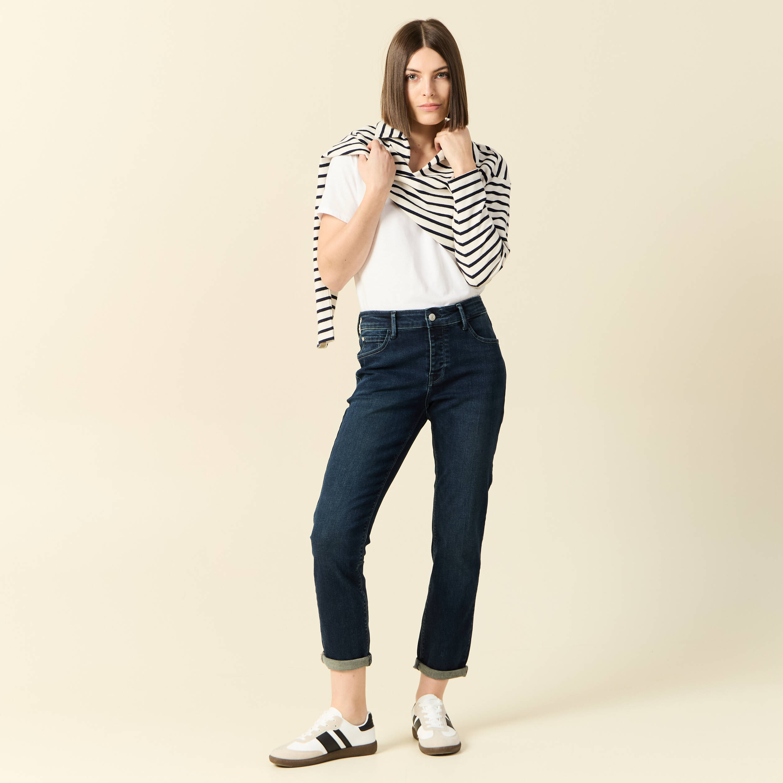 jeans girlfriend taille haute denim dirty femme Jeans girlfriend taille haute denim dirty femme