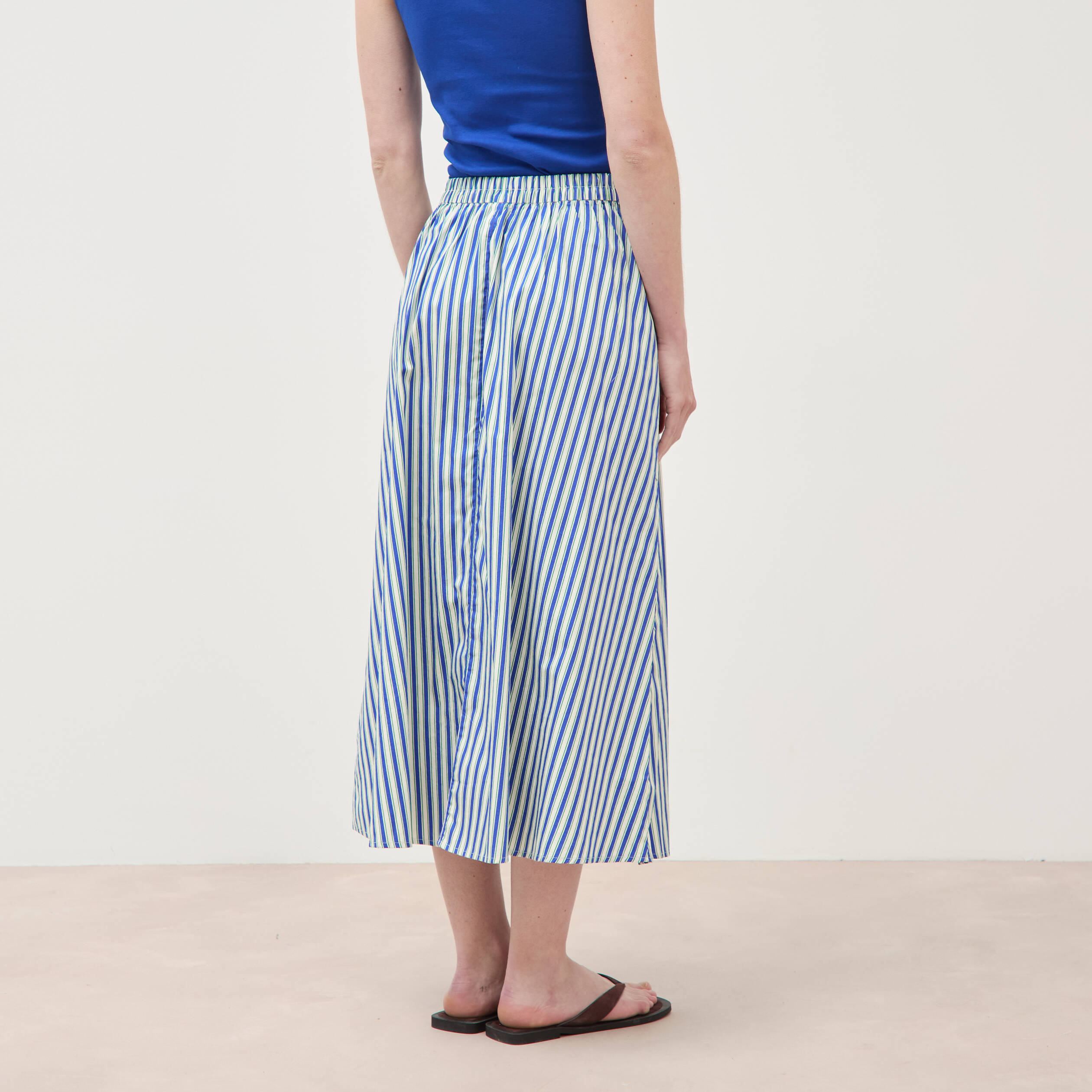 Jupe longue &eacute;vas&eacute;e en coton ray&eacute; bleu femme