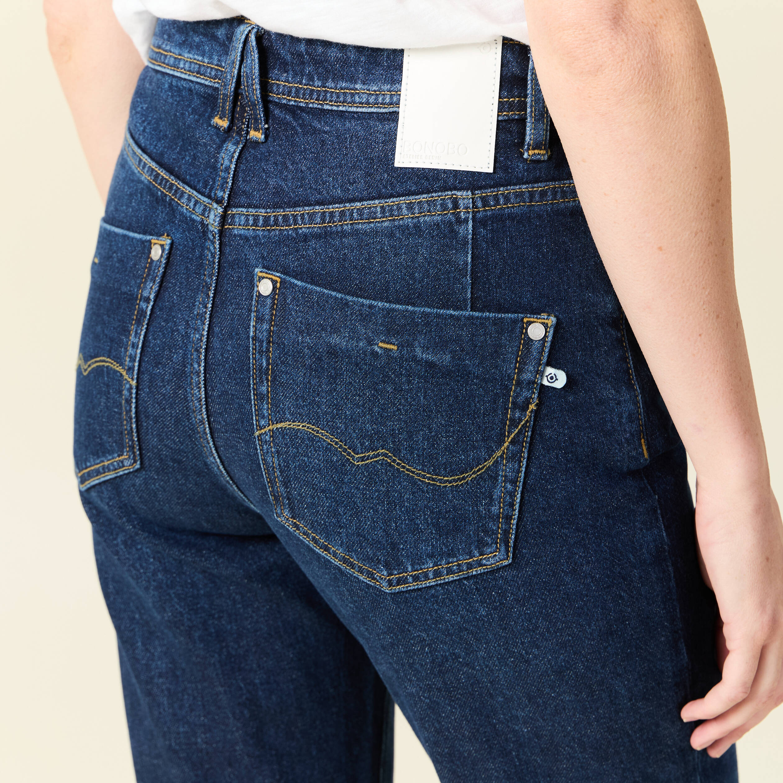 jeans mom slim denim brut femme Jeans mom slim denim brut femme