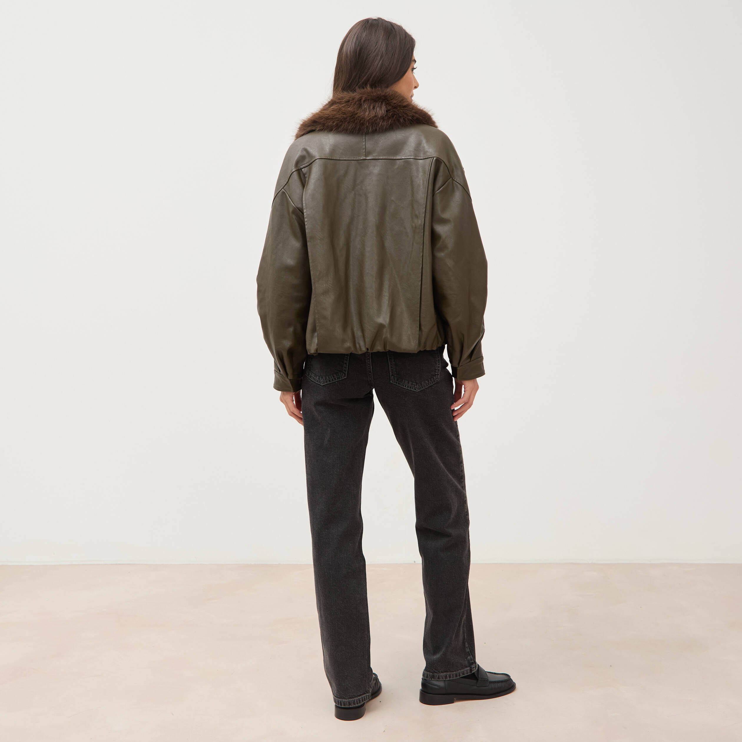 Blouson oversize manches longues vert olive femme