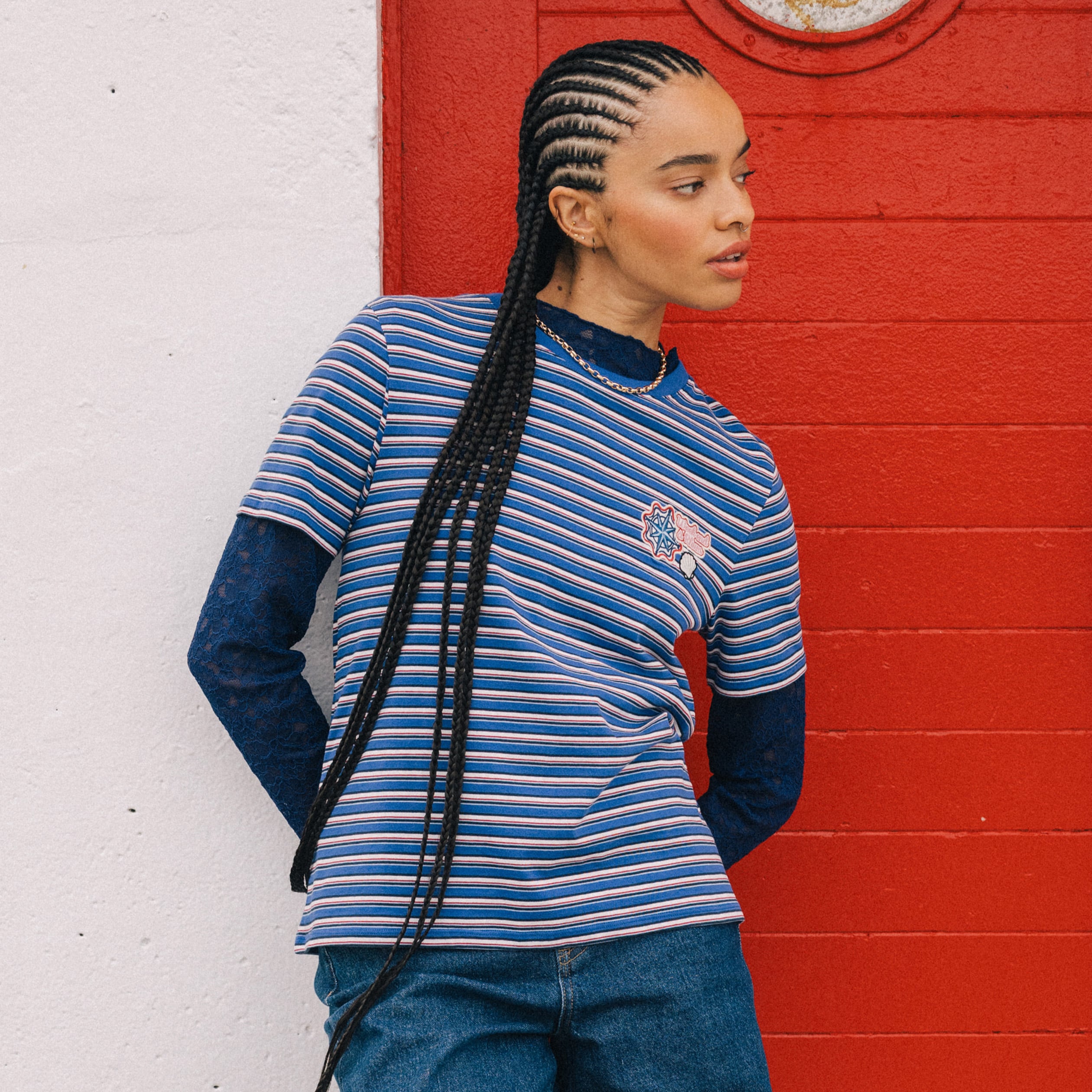 T-shirt ray&eacute; col rond manches courtes bleu electrique femme