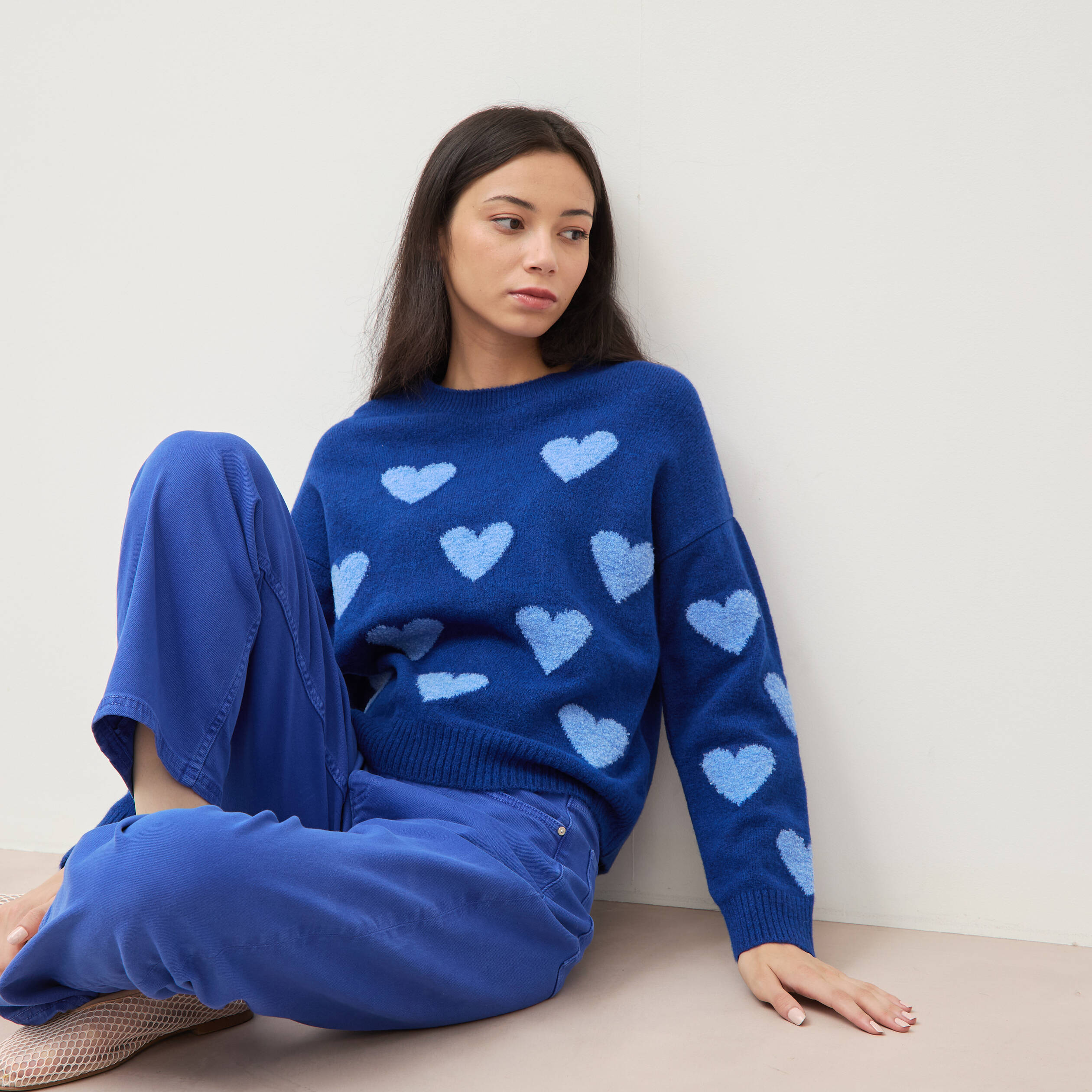 Pull manches longues bouclette col rond bleu electrique femme