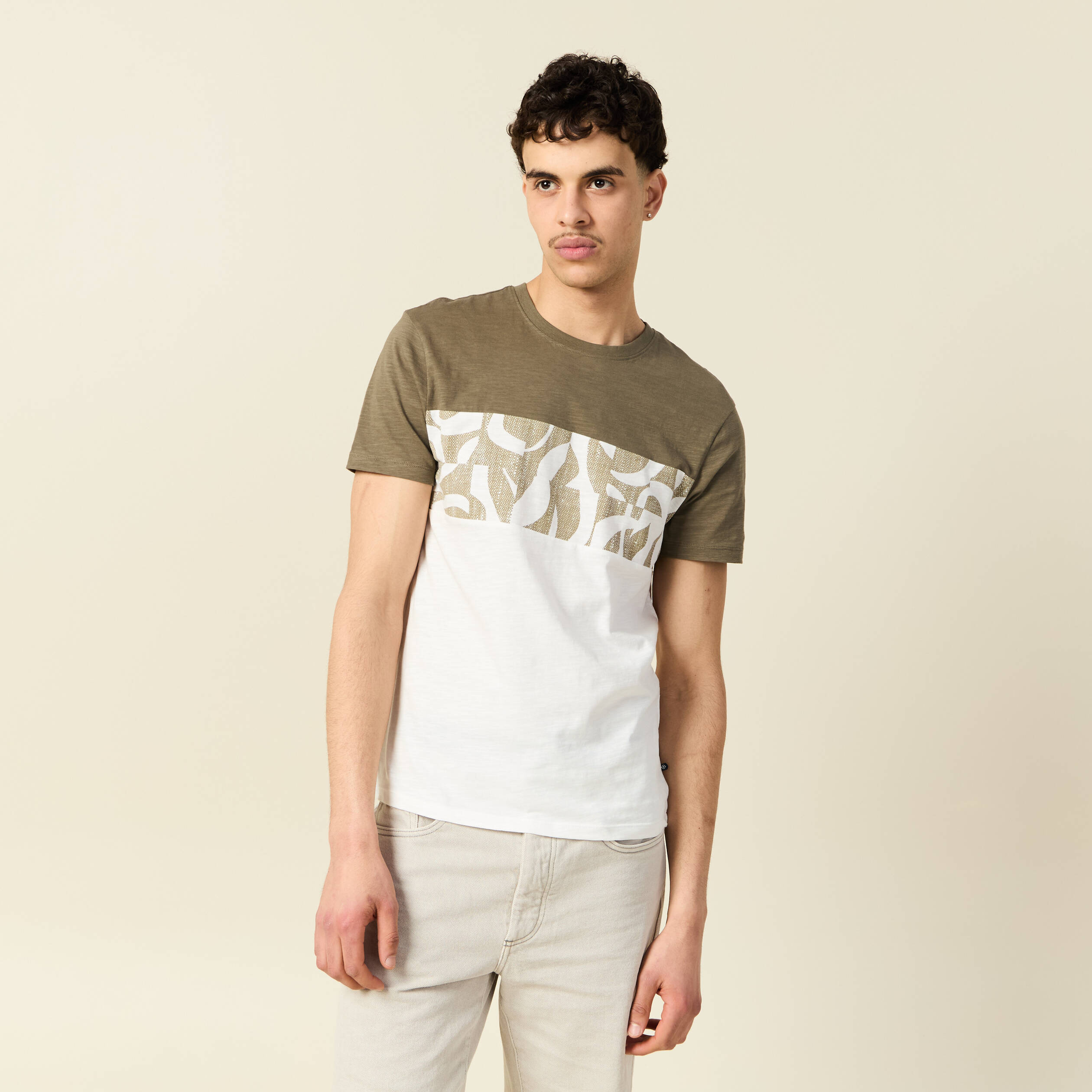 t shirt manches courtes vert kaki homme T-shirt manches courtes vert kaki homme