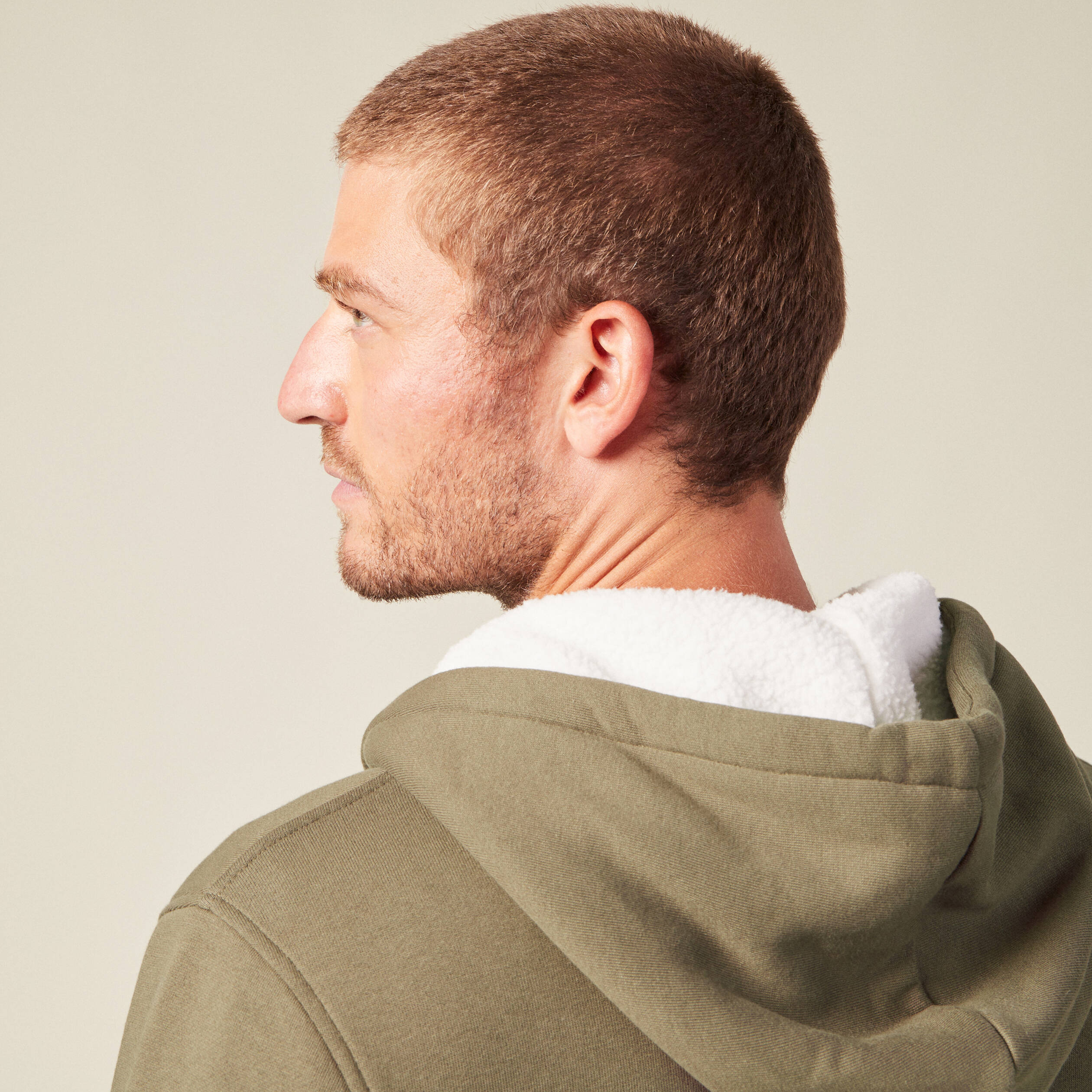 Sweat zippé à capuche taupe homme