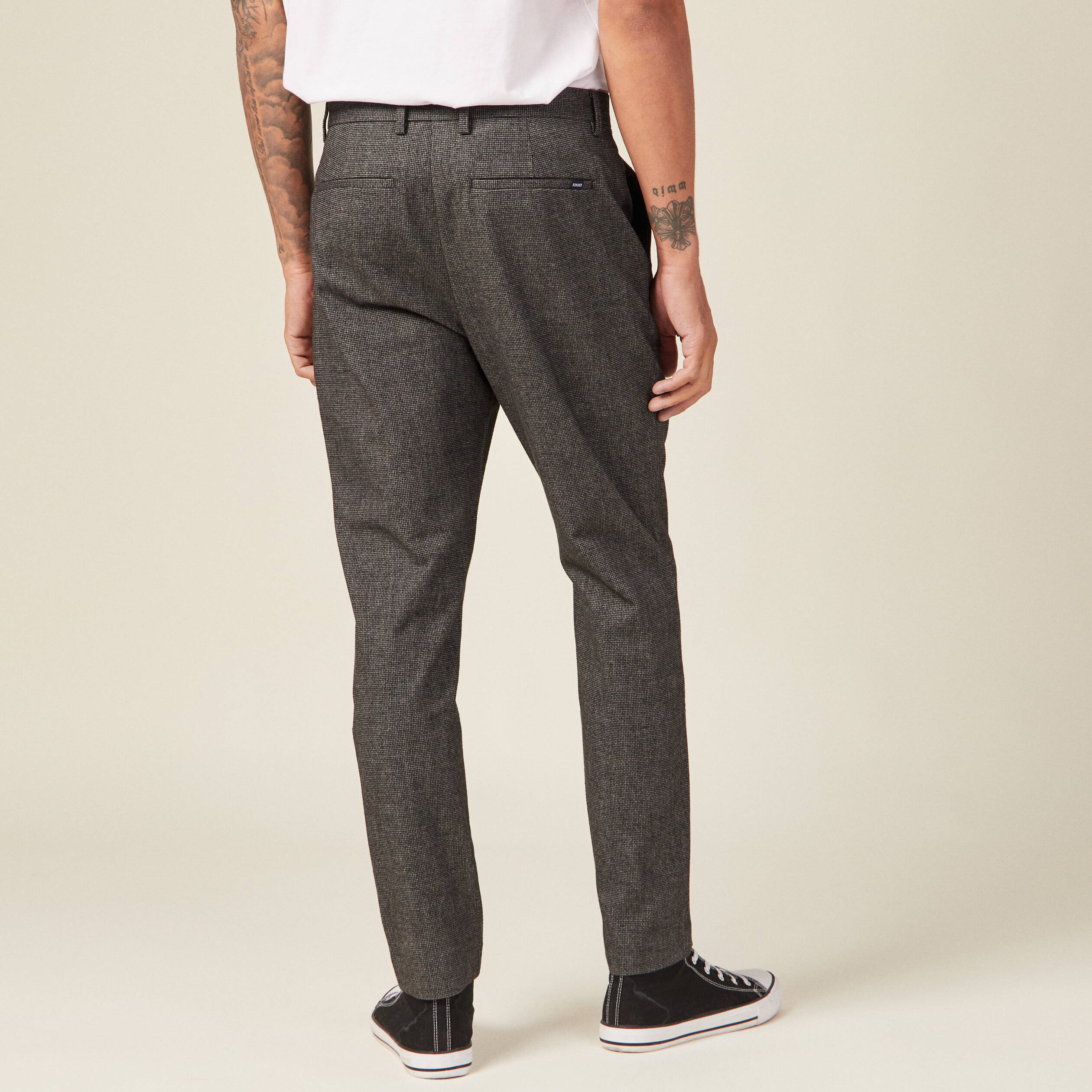 Pantalon chino tapered gris foncé homme