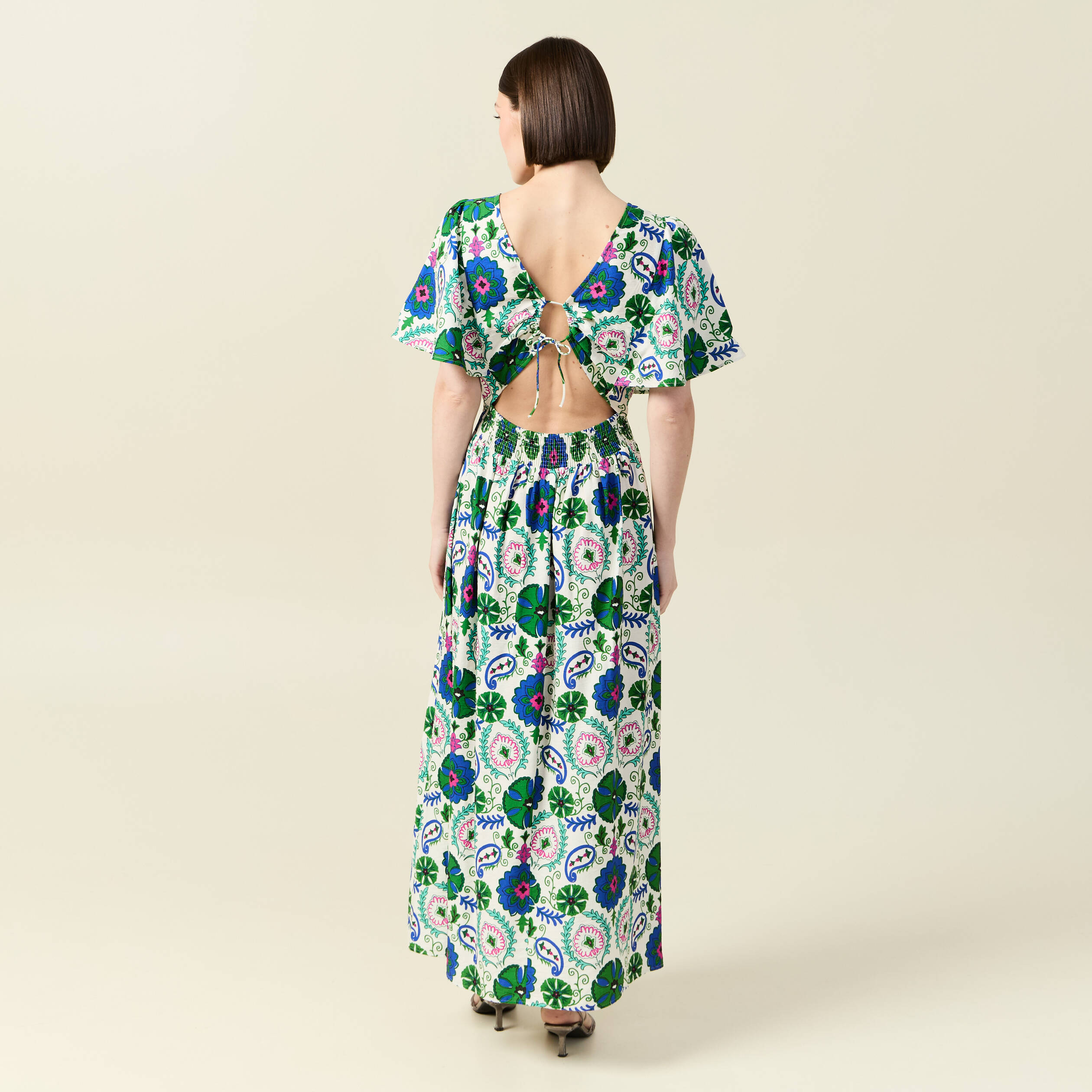 robe col v manches courtes blanc femme Robe col V manches courtes blanc femme