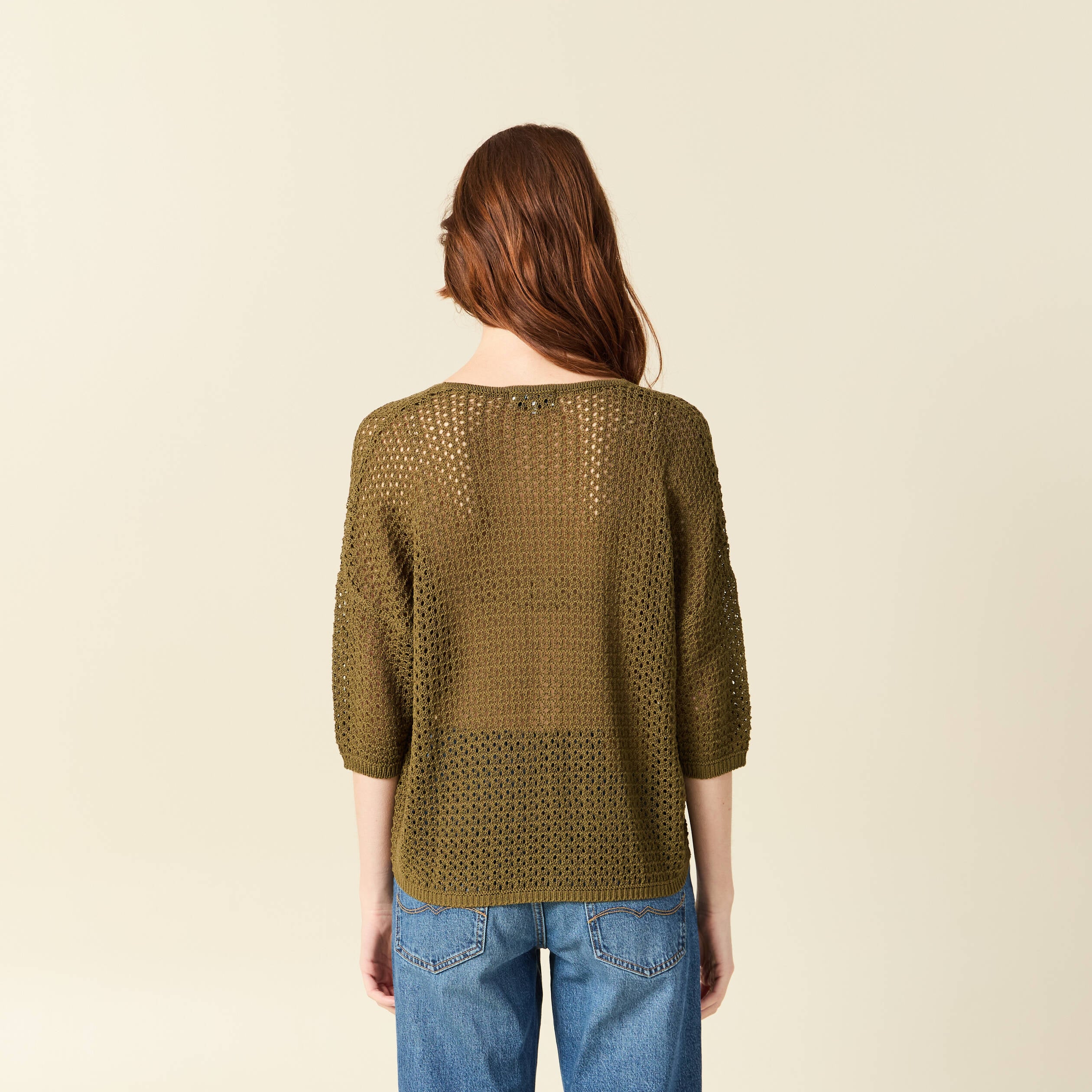 Pull ajour&eacute; col v manches 3/4 vert olive femme