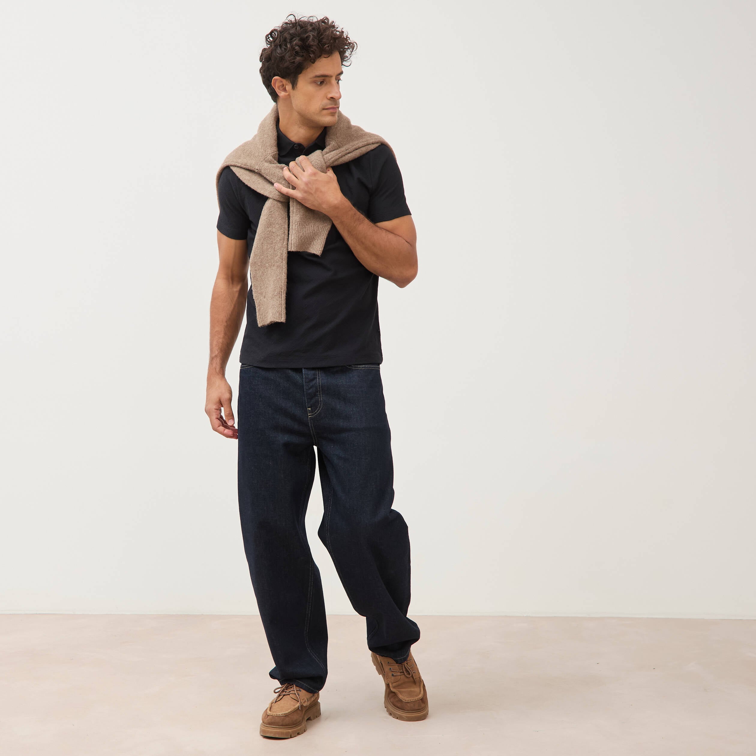 Polo droit en coton manches courtes noir homme