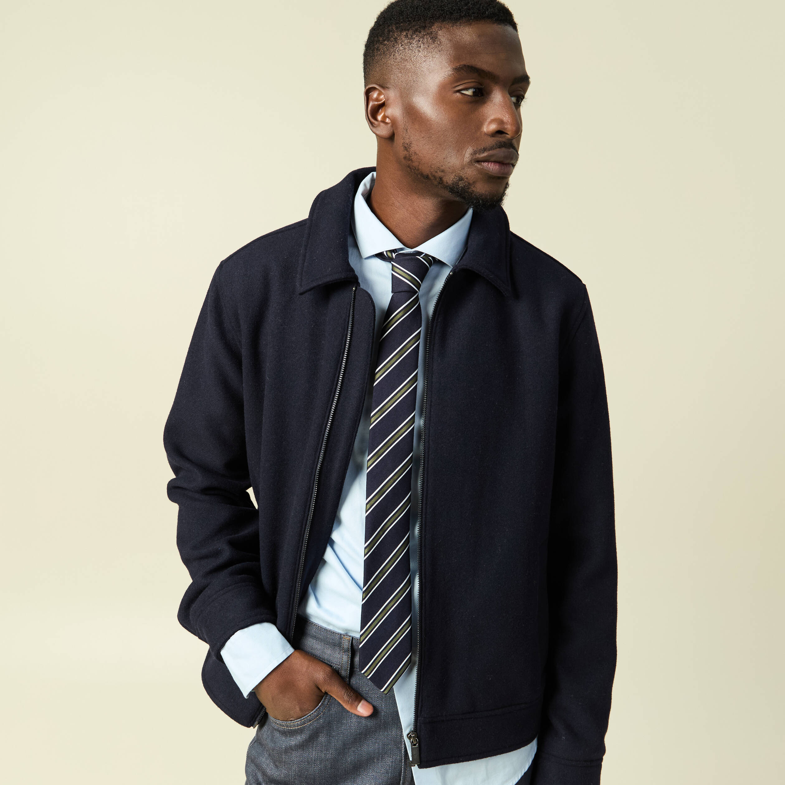 Cravate bleu marine homme
