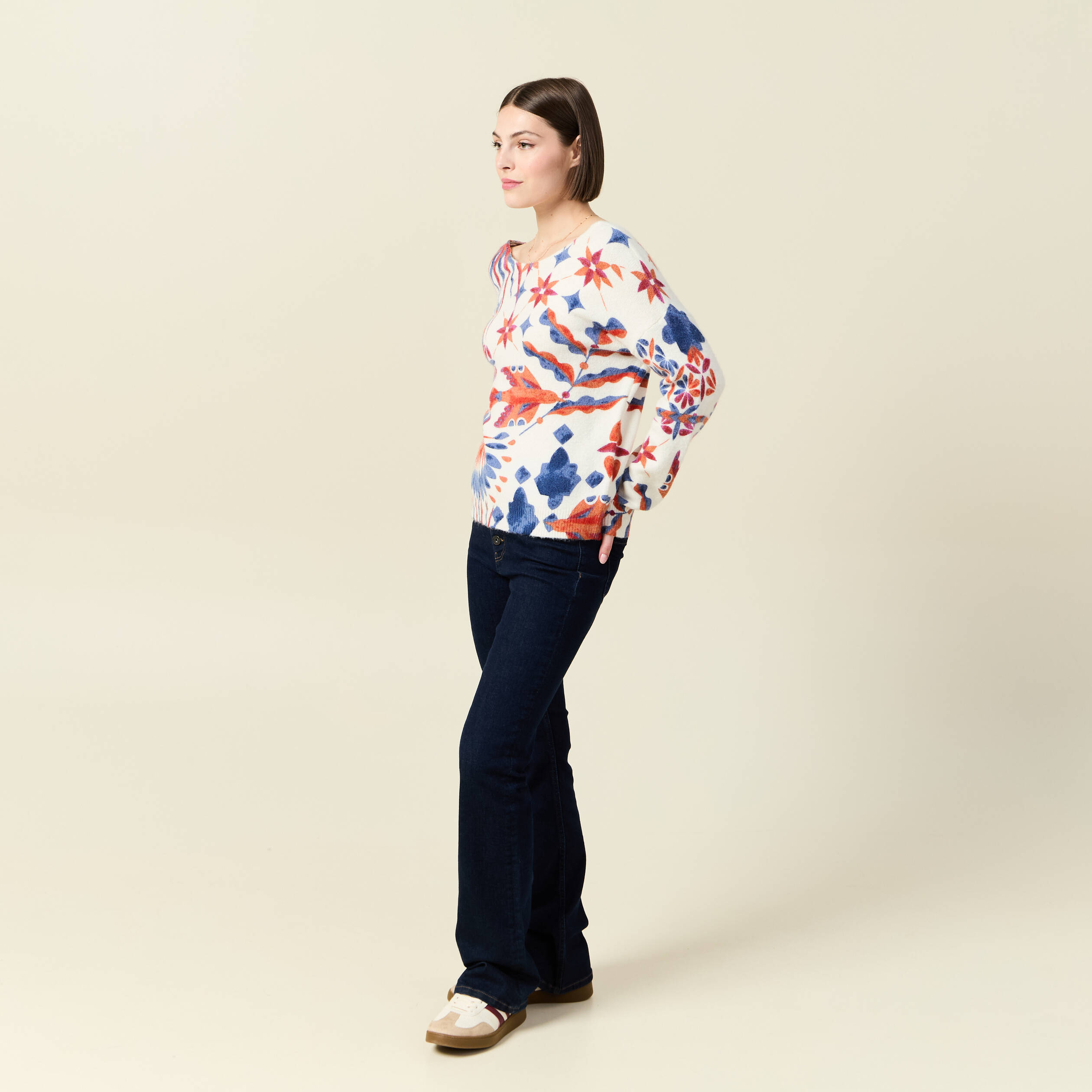 pull manches longues col en v creme femme Pull manches longues col en V creme femme