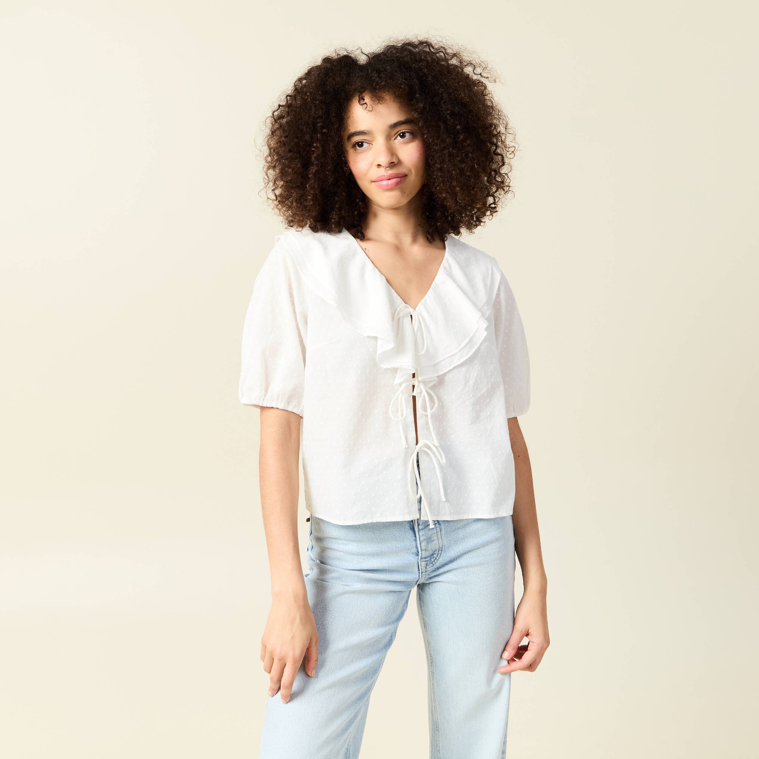 Blouse manches courtes nouée ecru femme