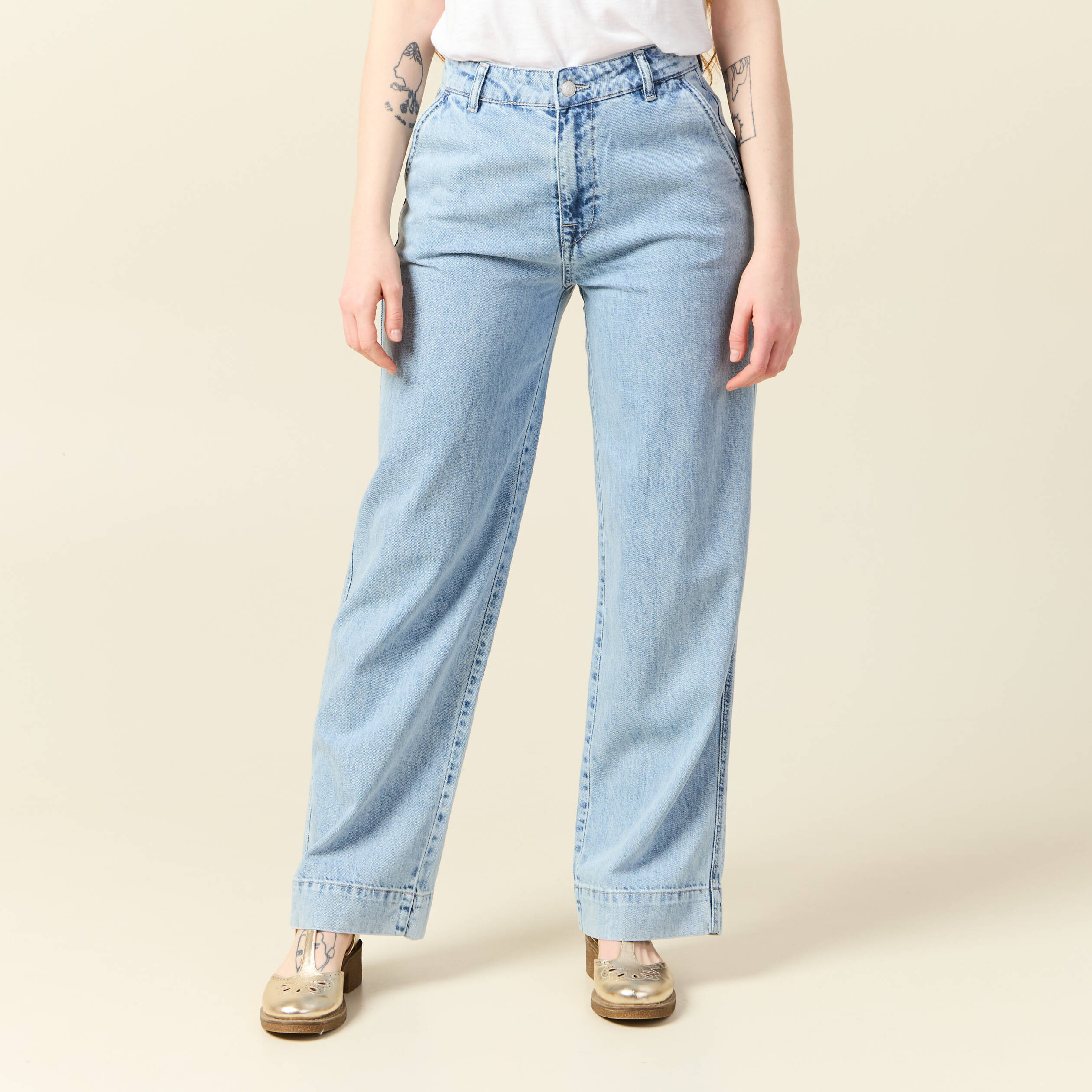 jeans large denim bleach femme Jeans large denim bleach femme