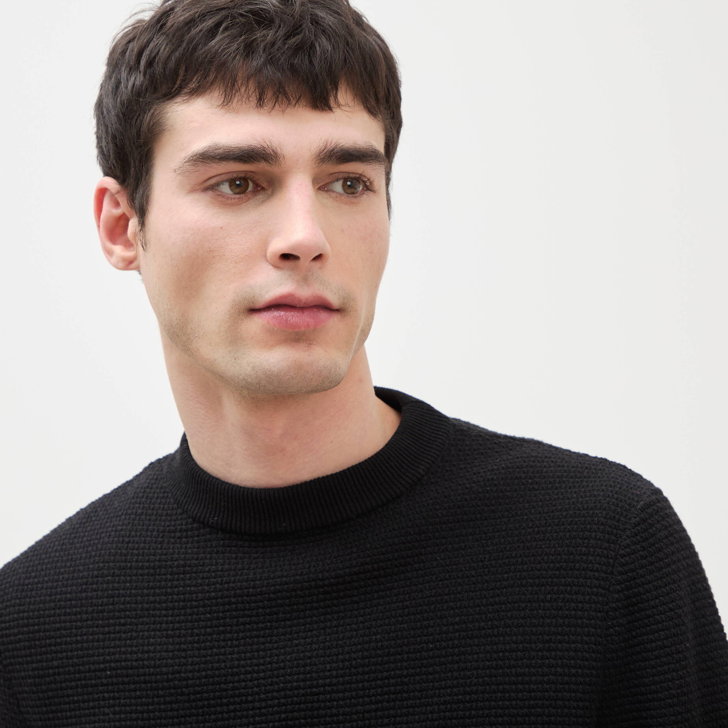 Pull col rond noir homme