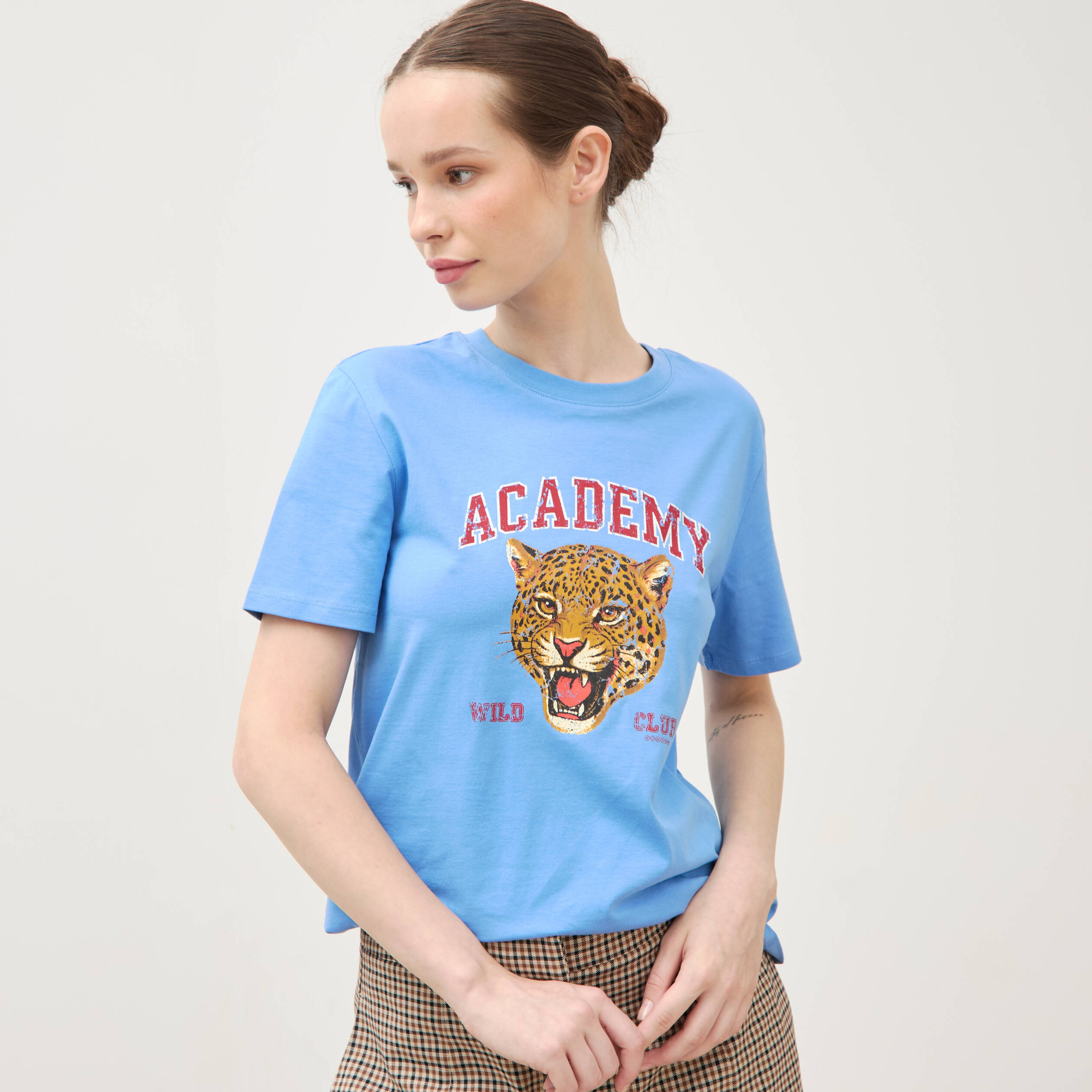 T-shirt droit col rond manches courtes bleu clair femme