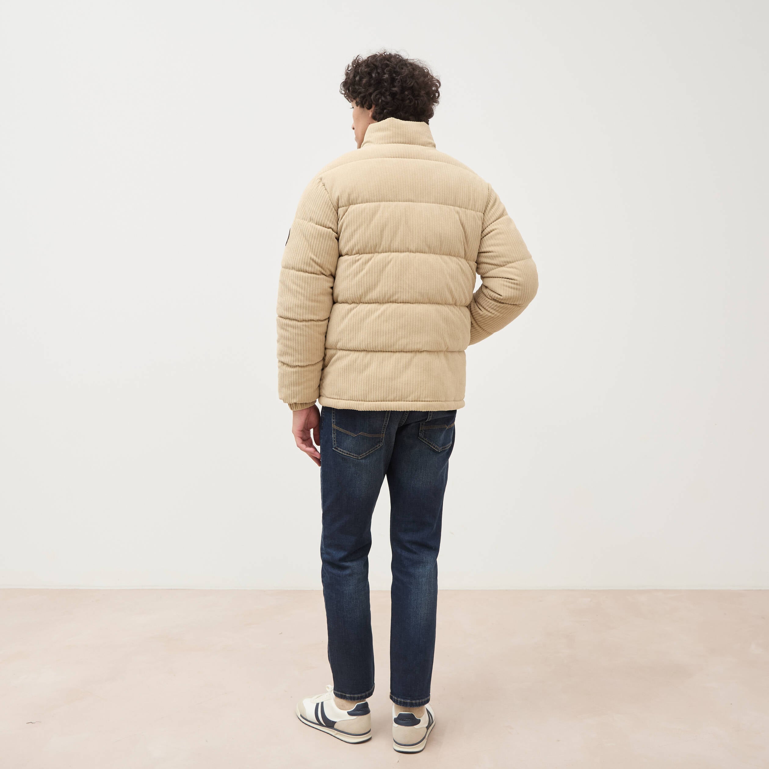 Doudoune manches longues en velours beige homme