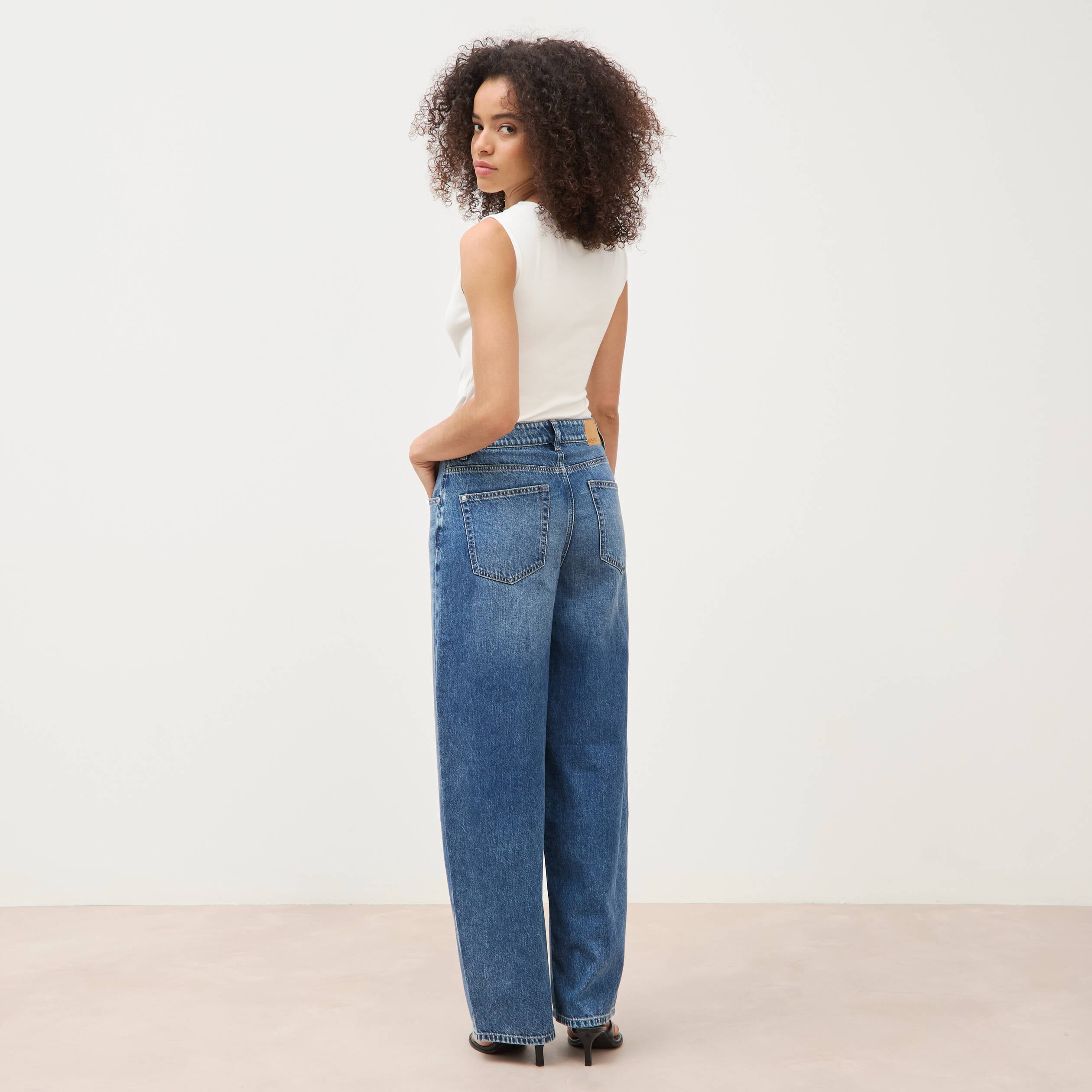 Jeans loose en coton denim used femme