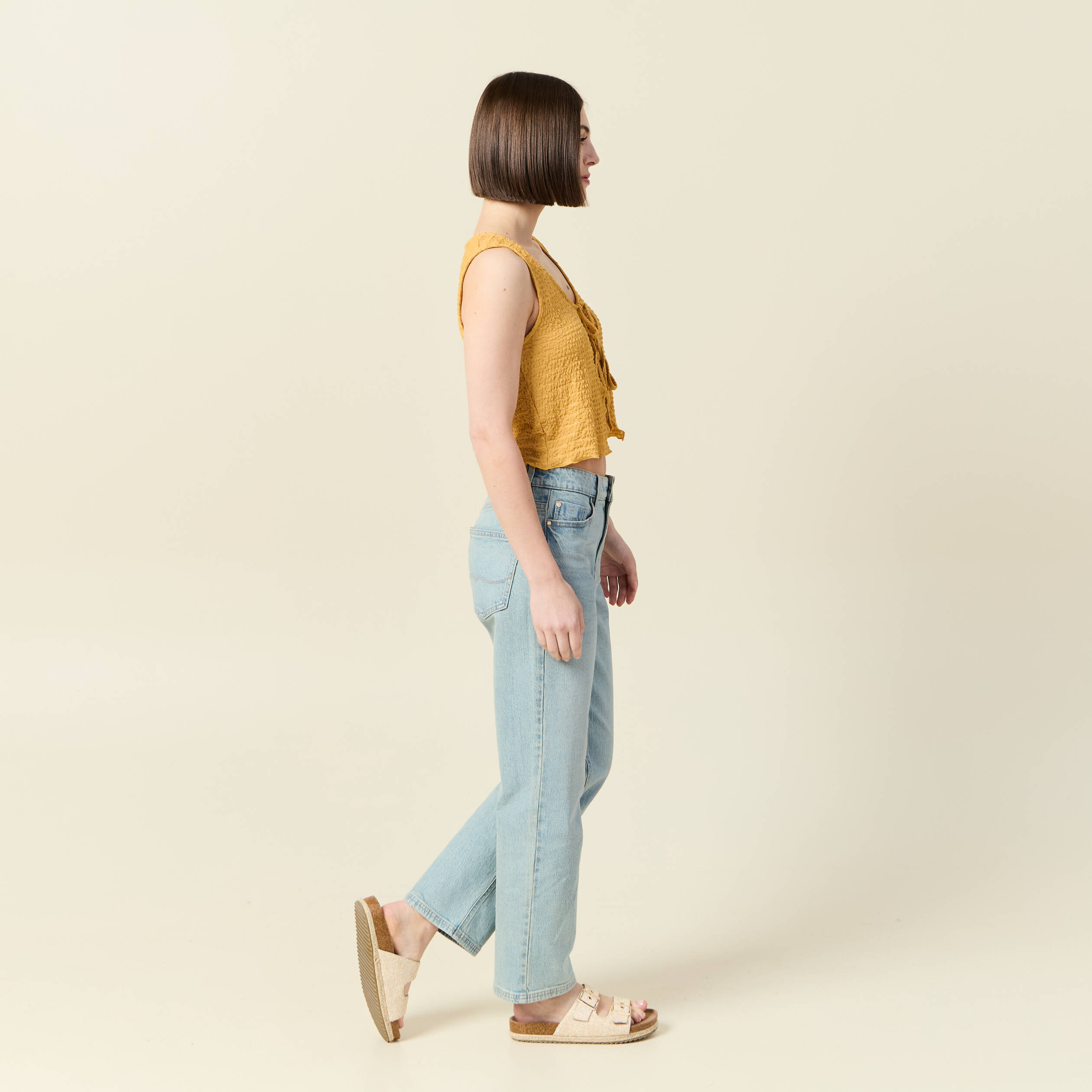 Débardeur droit cropped col rond jaune moutarde femme