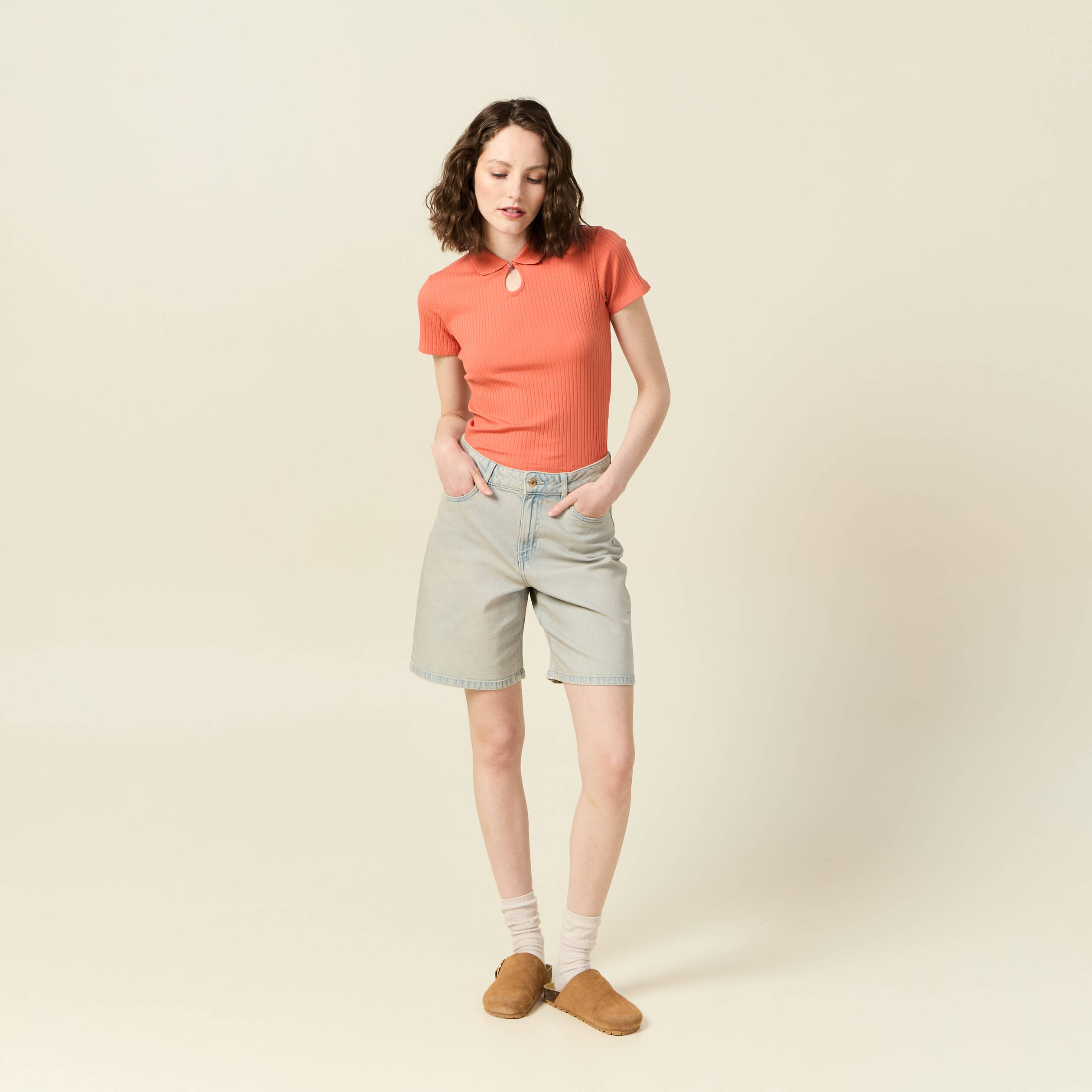 Polo manches courtes orange fonc&eacute; femme